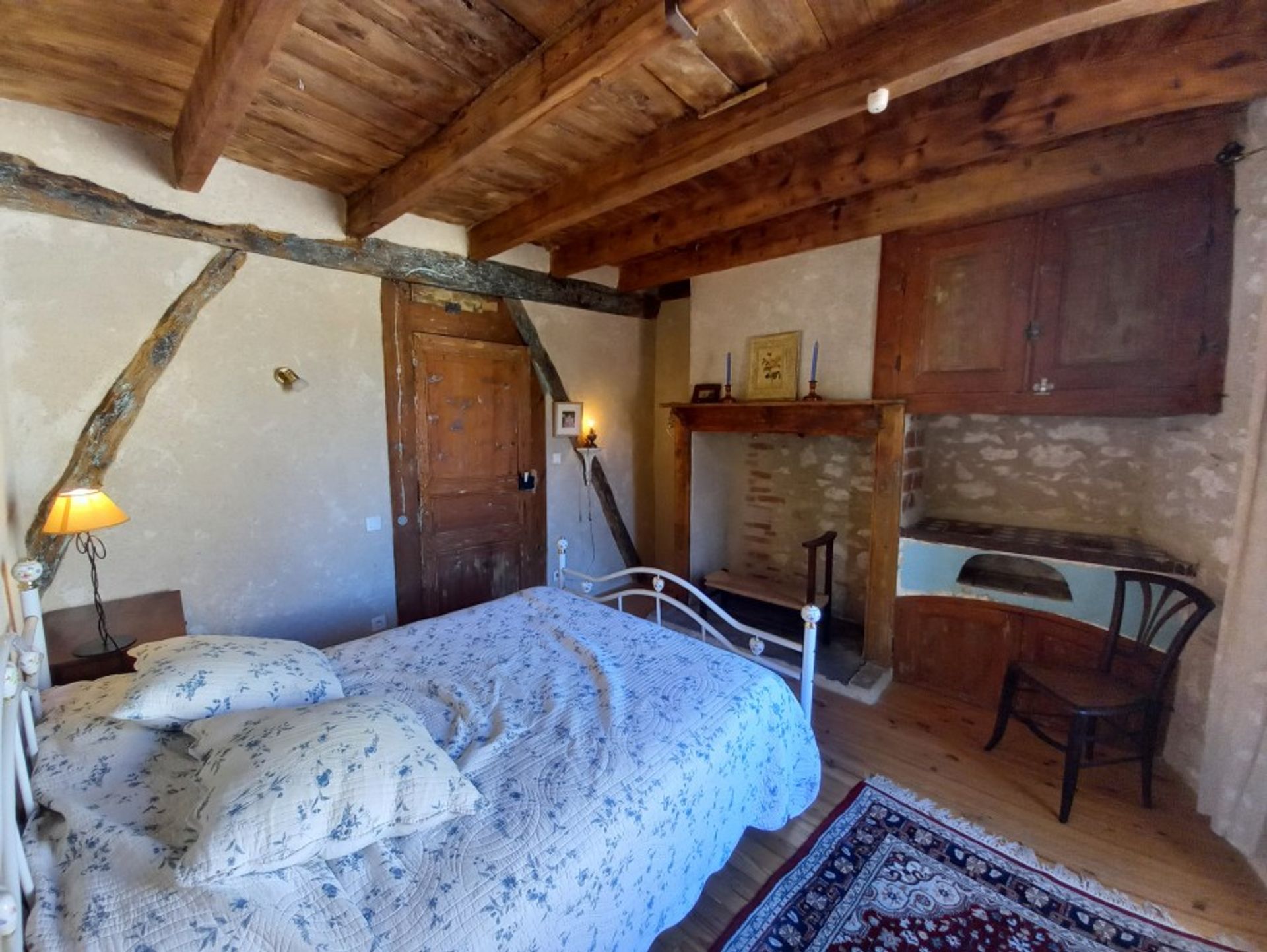 Hus i Monflanquin, Nouvelle-Aquitaine 10024460