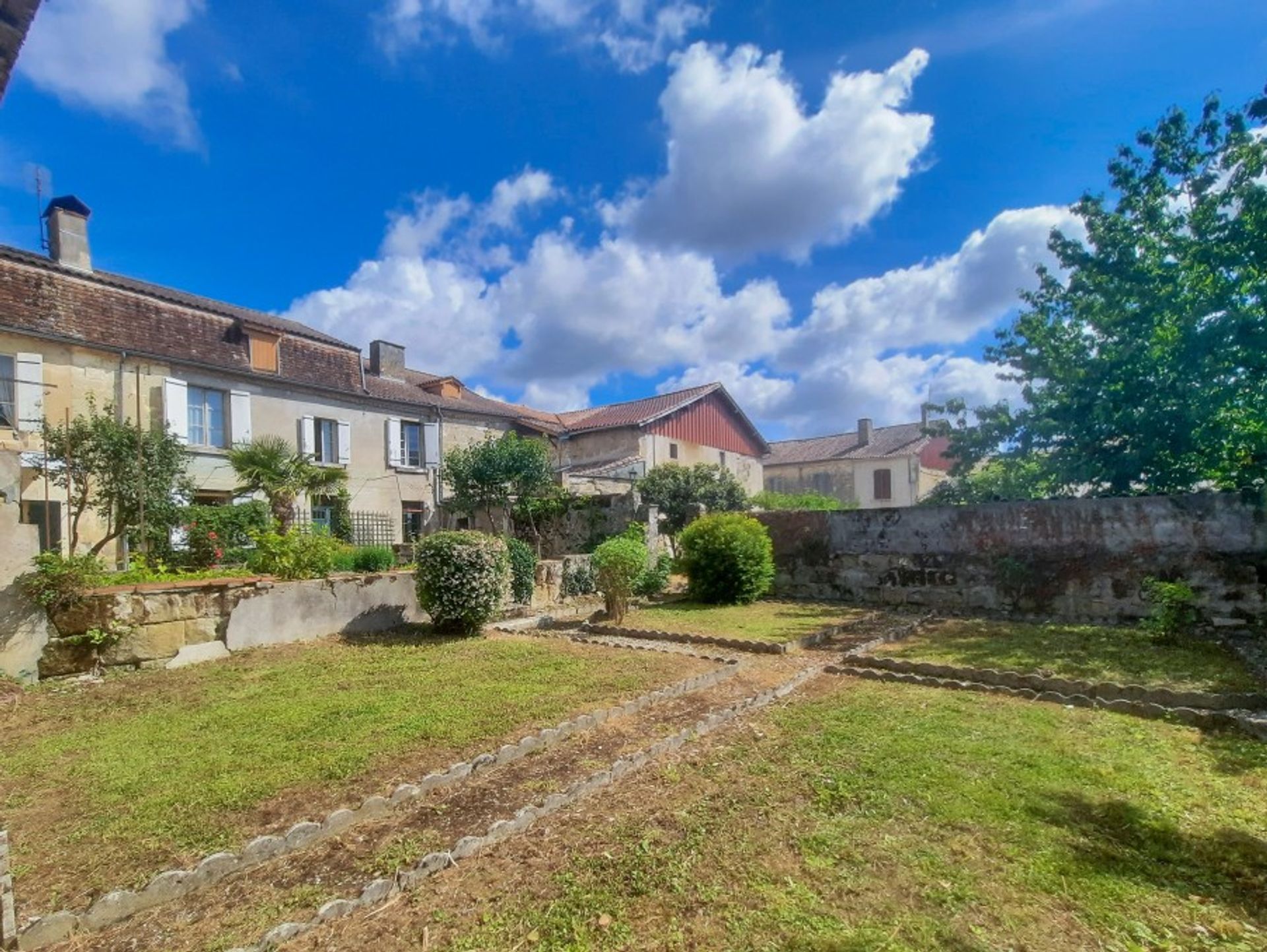 Hus i Saint-barthelemy-d-agenais, Nouvelle-Aquitaine 10024476