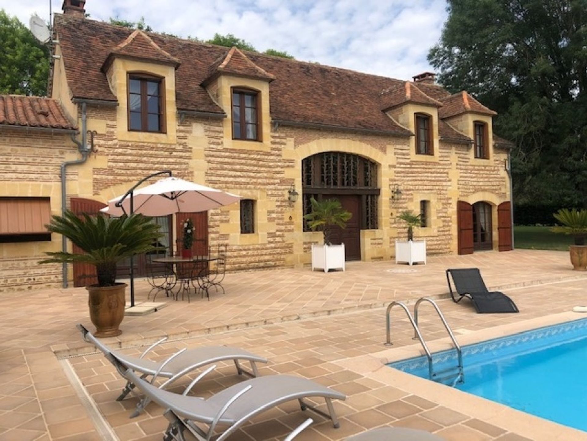 casa no Bergerac, Nouvelle-Aquitaine 10024535