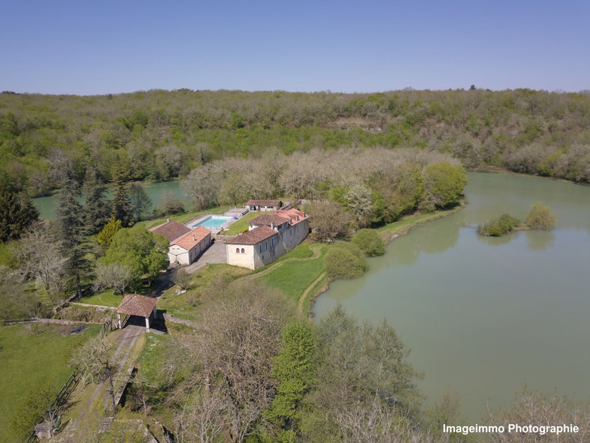 Hus i Brantome, Nouvelle-Aquitaine 10024569