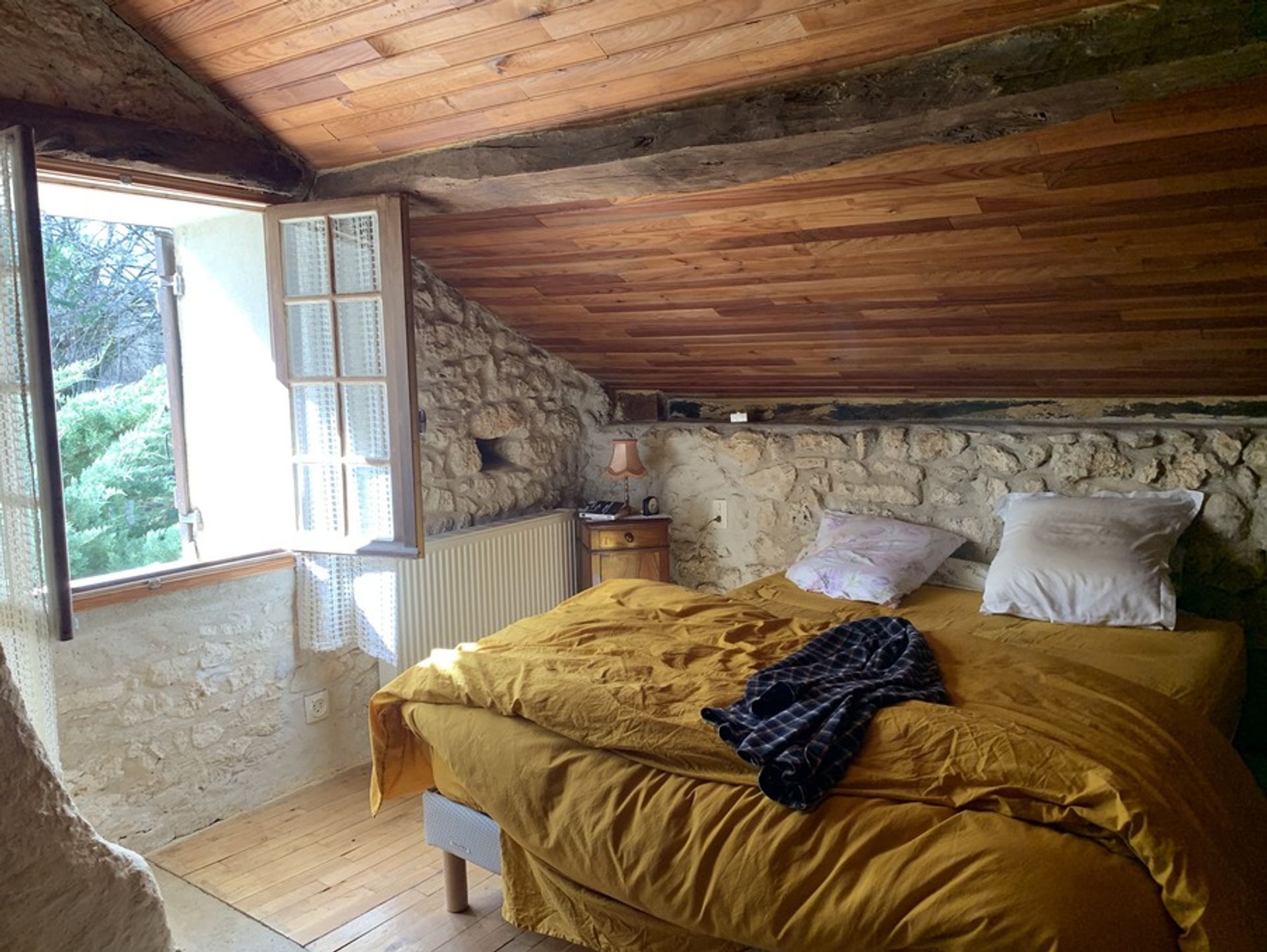 Hus i Brantome, Nouvelle-Aquitaine 10024570