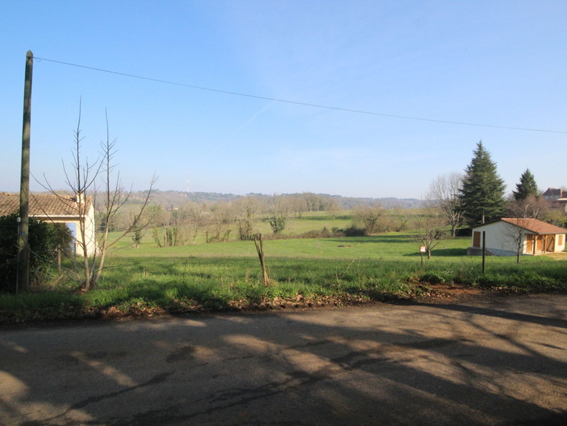 Tierra en Coux et bigaroque, Nouvelle-Aquitaine 10024592