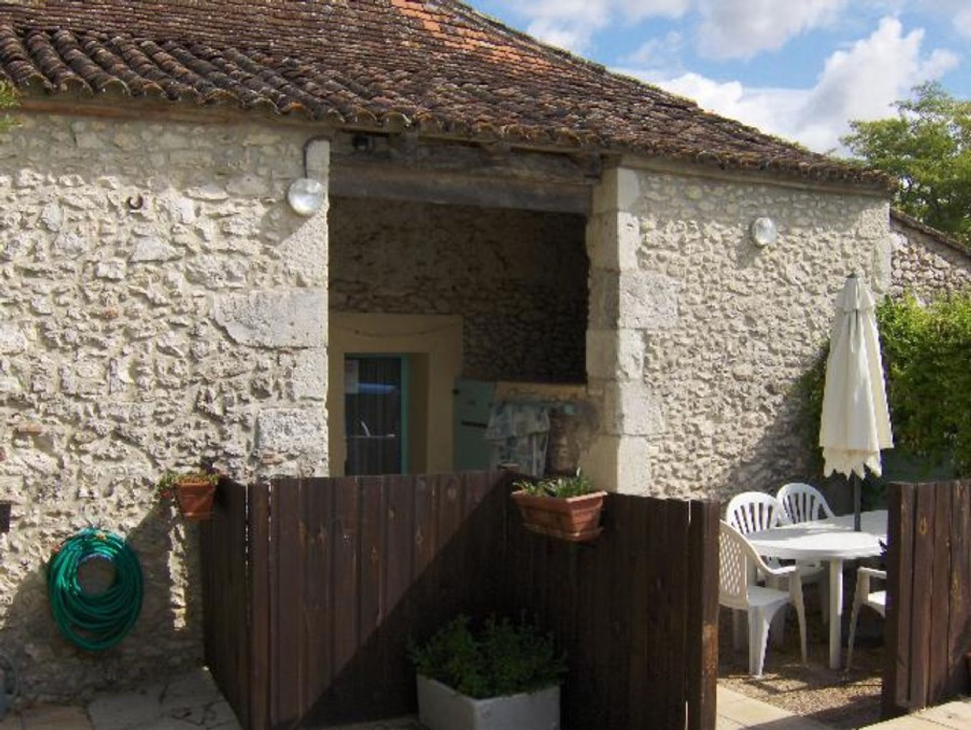 Haus im Fonroque, Nouvelle-Aquitaine 10024632