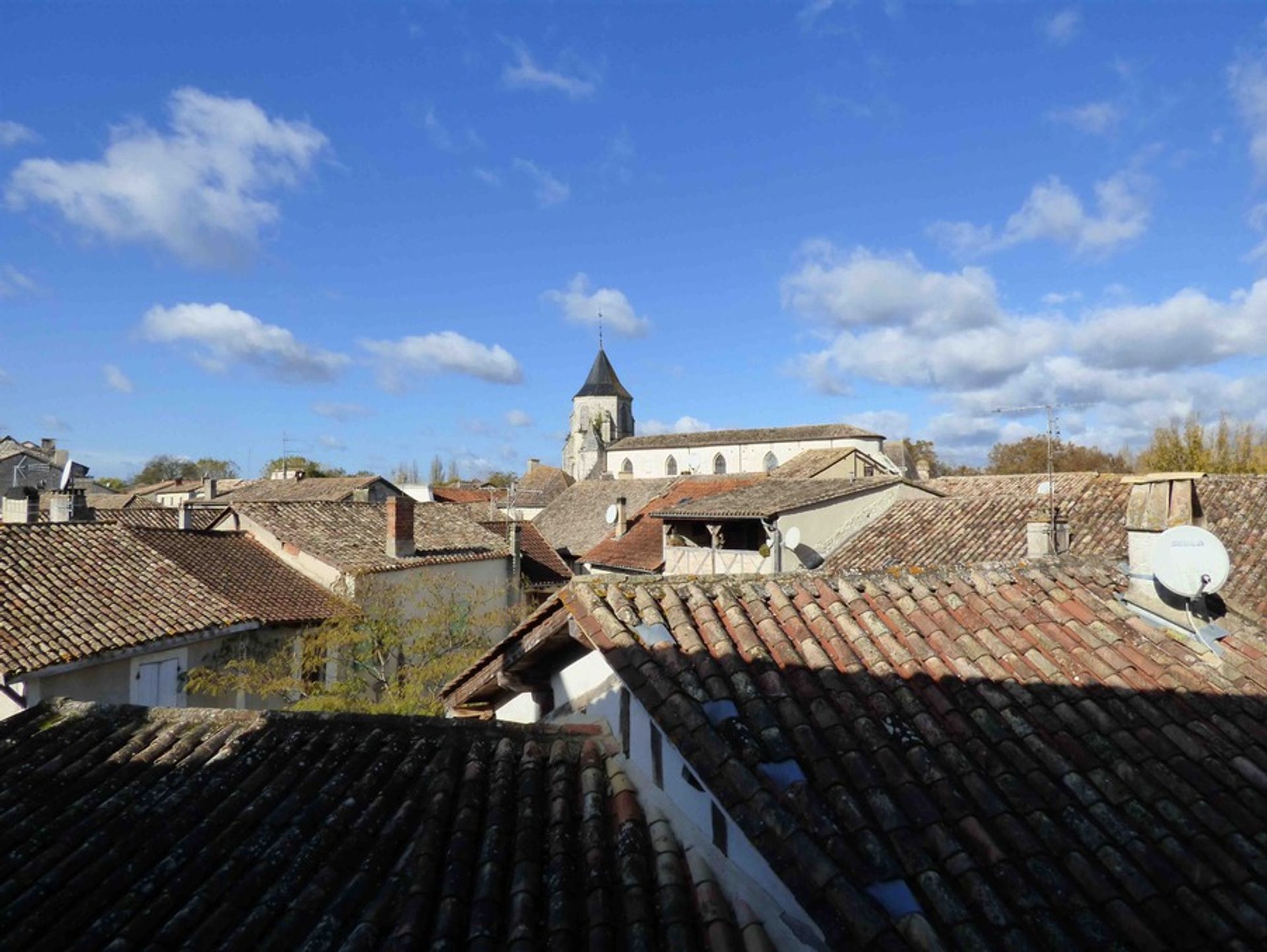 Rumah di Issigeac, Nouvelle-Aquitaine 10024647