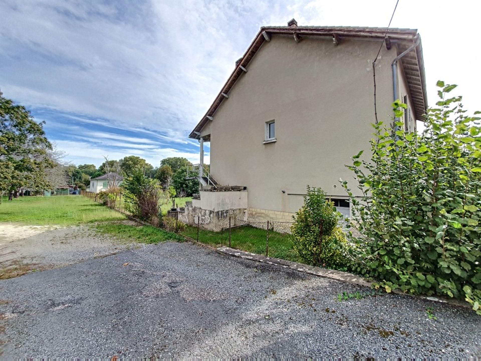 Будинок в Lalinde, Nouvelle-Aquitaine 10024677