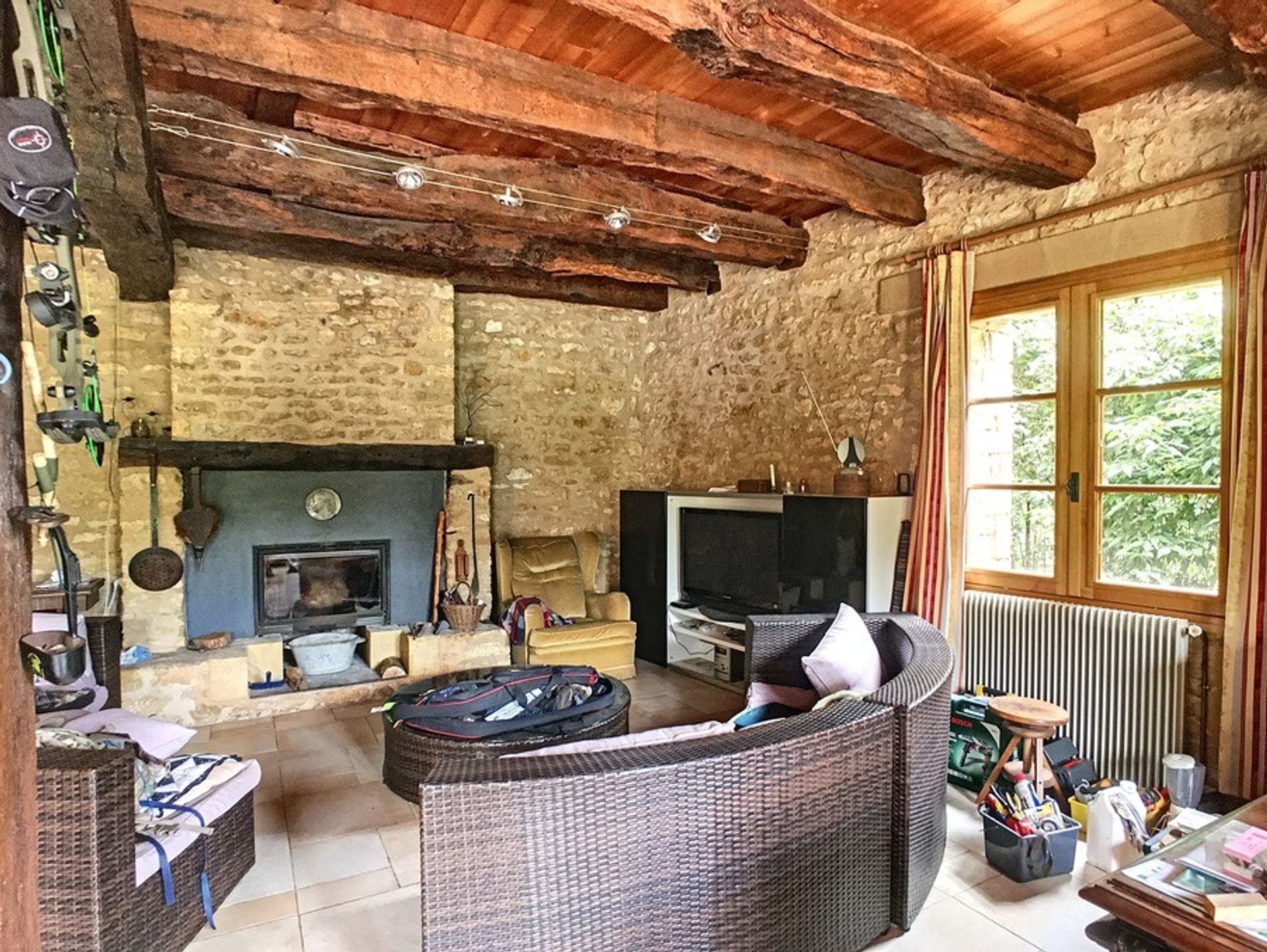 casa no Mauzac et grand castang, Nouvelle-Aquitaine 10024704