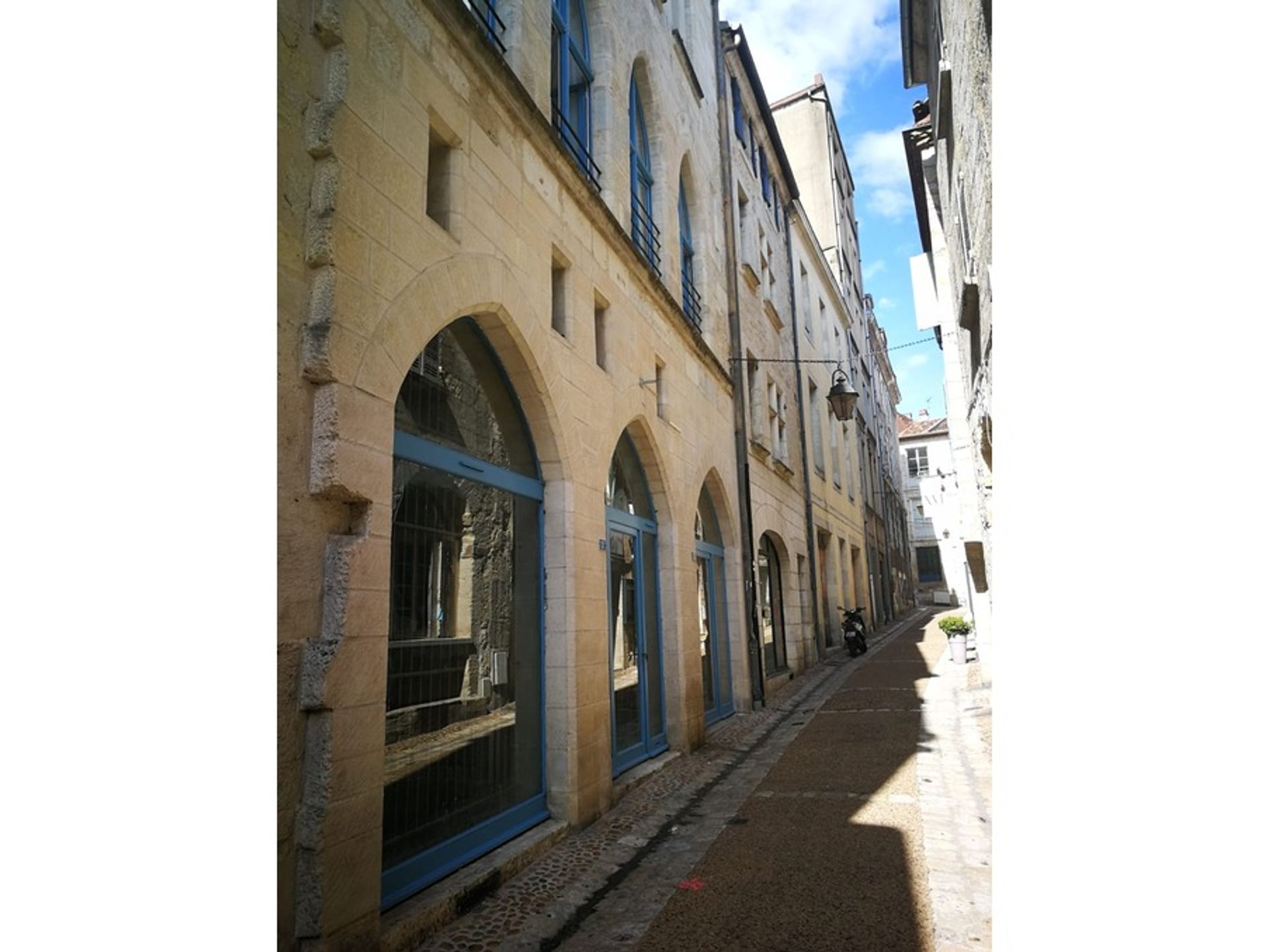 Andere in Perigueux, Nouvelle-Aquitanië 10024754