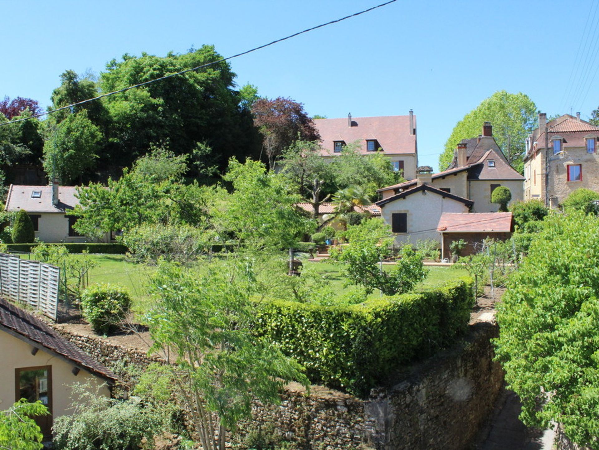 房子 在 Sarlat la caneda, Nouvelle-Aquitaine 10024830