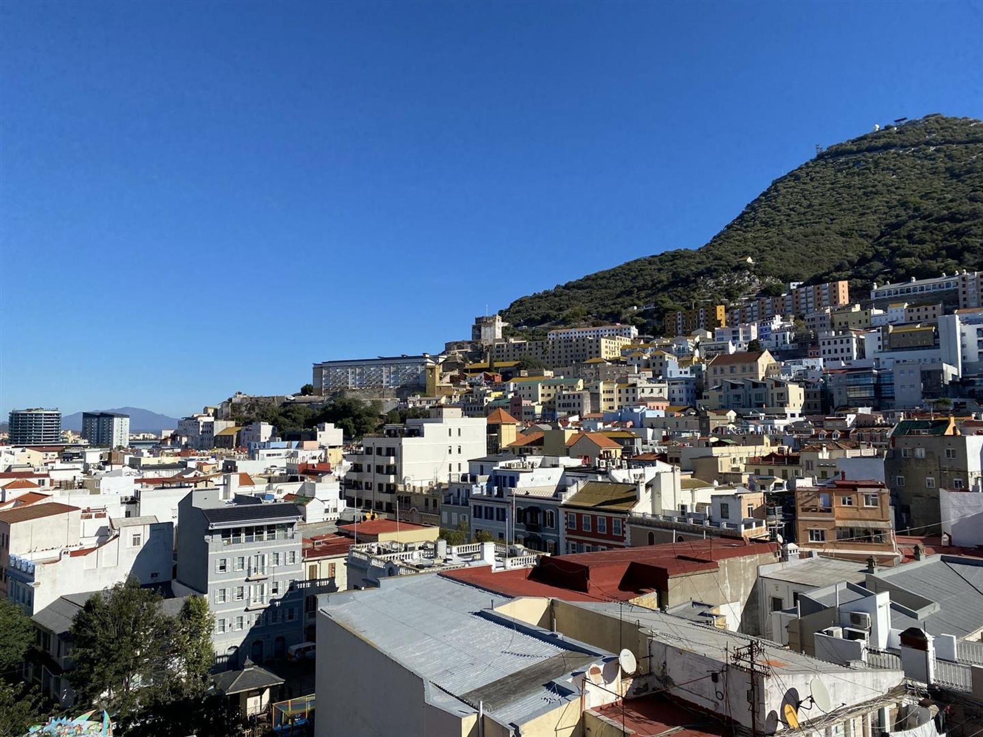 Condominium in Town, Gibraltar 10024855