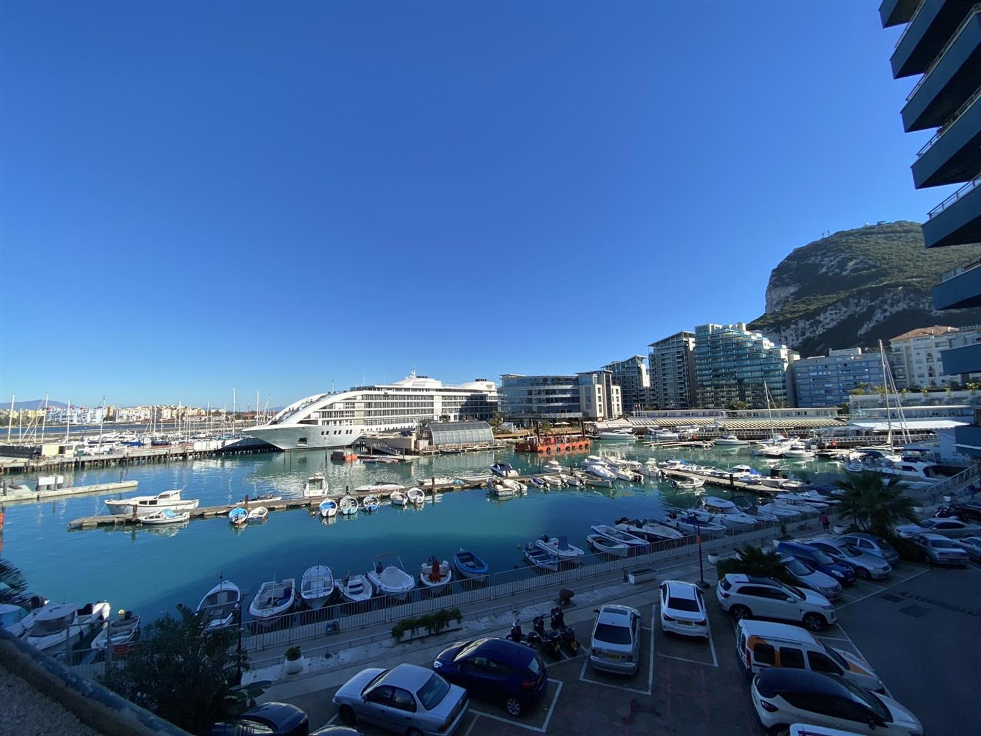 公寓 在 Watergardens, Gibraltar 10024880