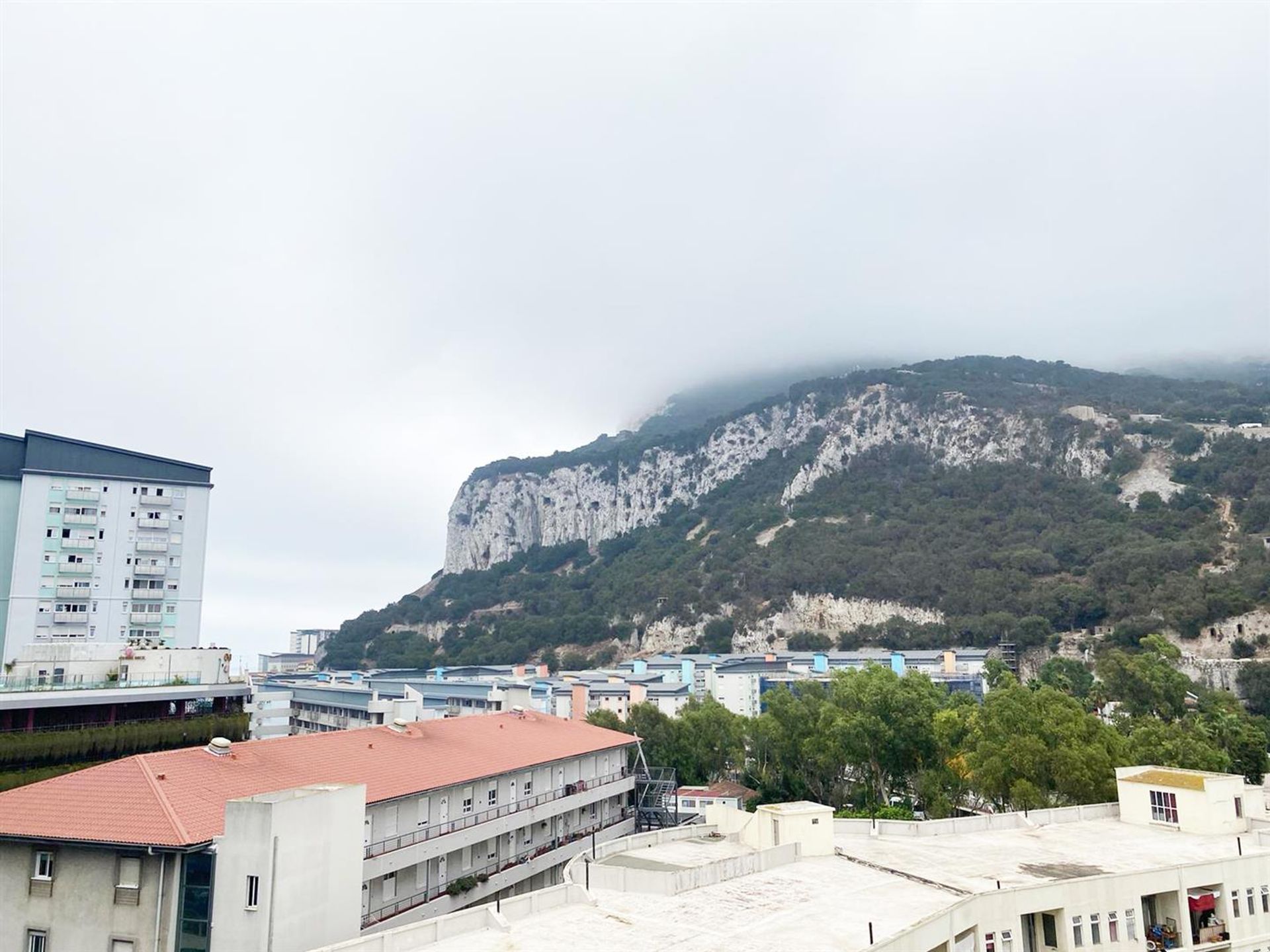 Condominio en Marina Court, Gibraltar 10024900