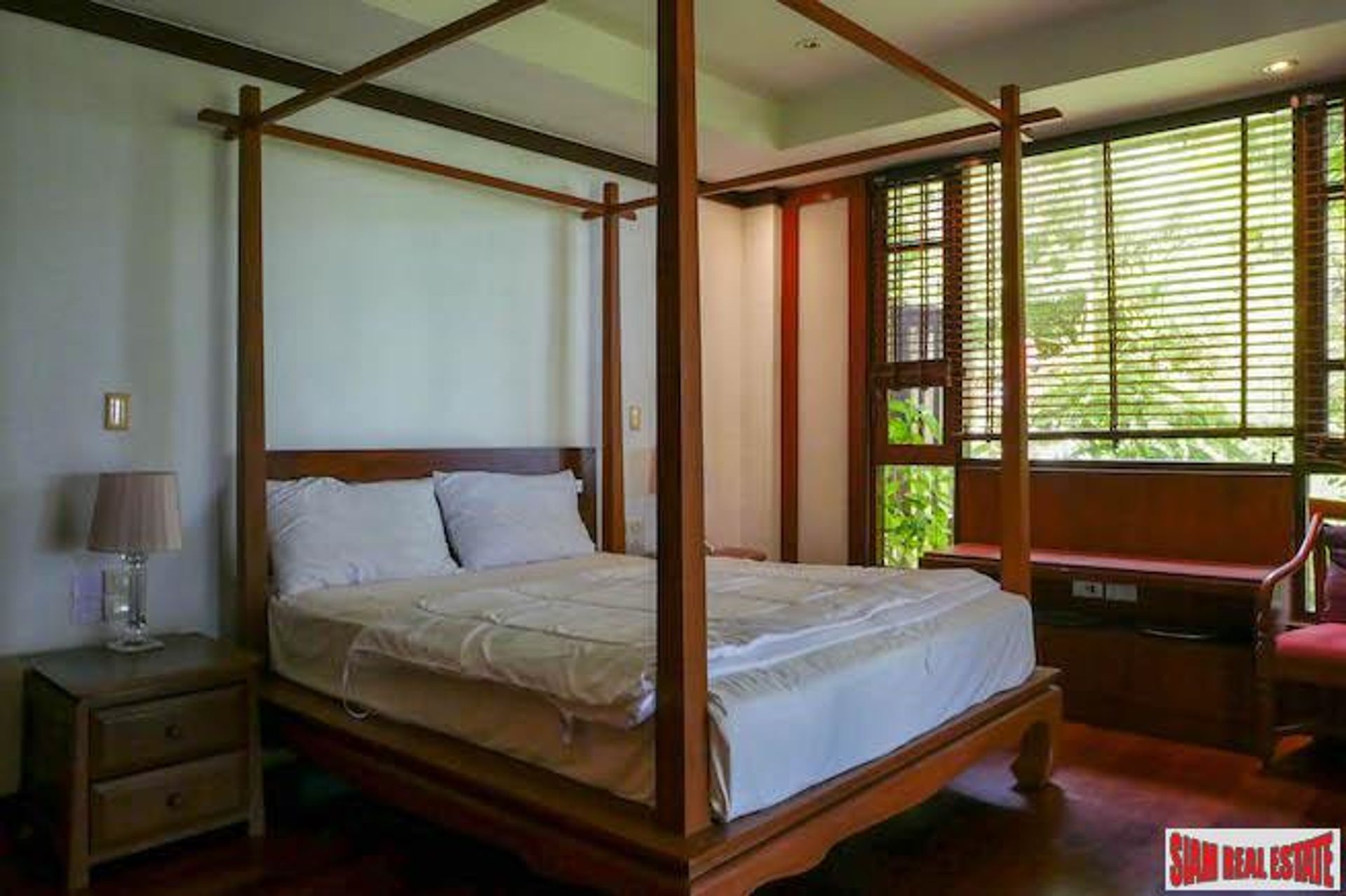 Huis in Surin Beach, Phuket 10025039