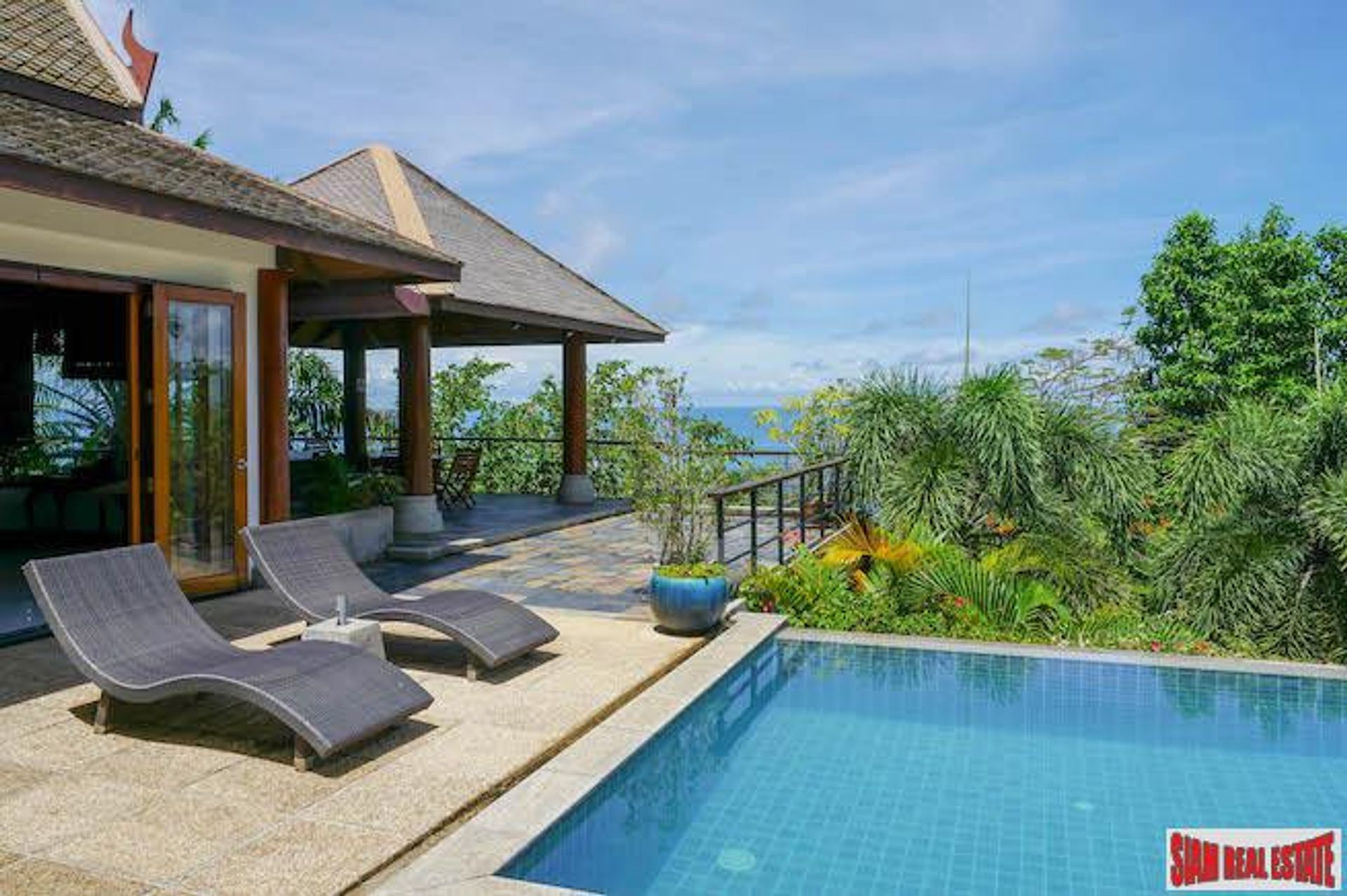 Huis in Surin Beach, Phuket 10025039