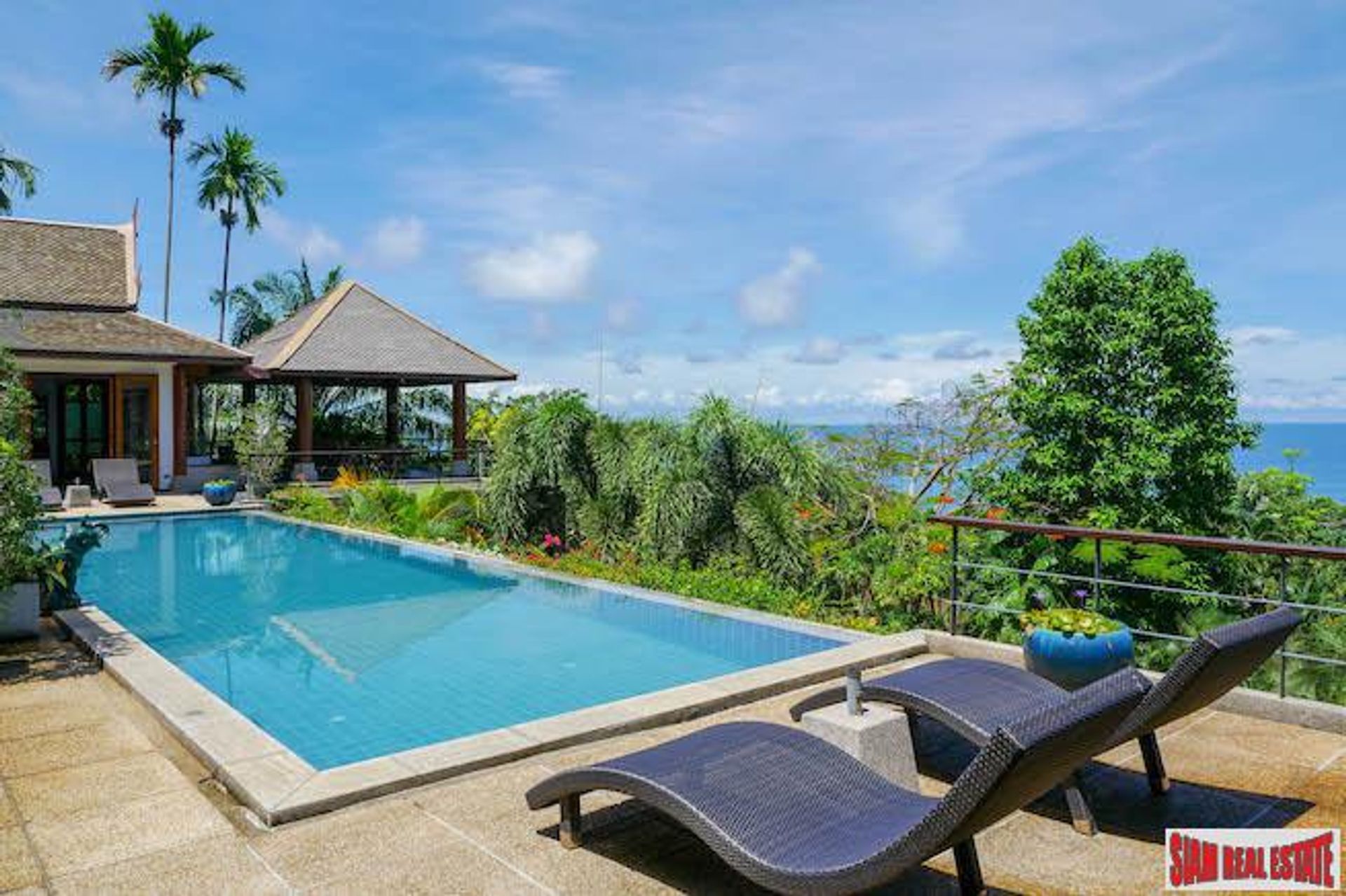 Huis in Ban Bang Thao Nok, Phuket 10025039