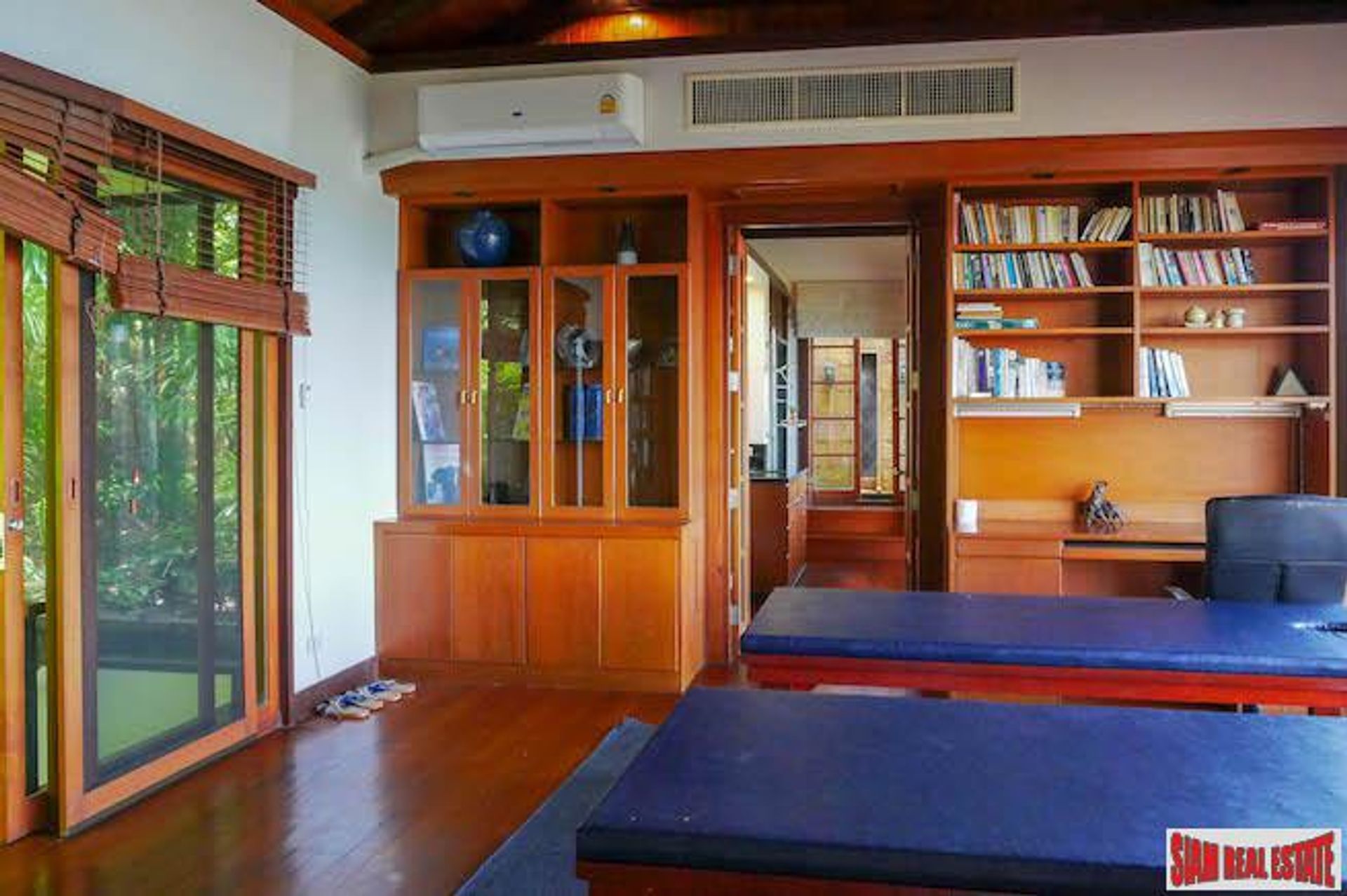 Huis in Surin Beach, Phuket 10025039