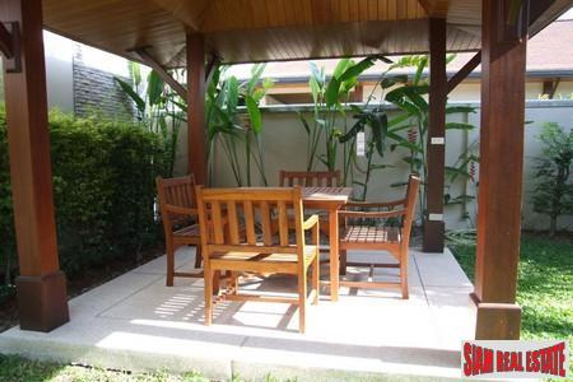 Haus im Ban Nai Han, Phuket 10025130