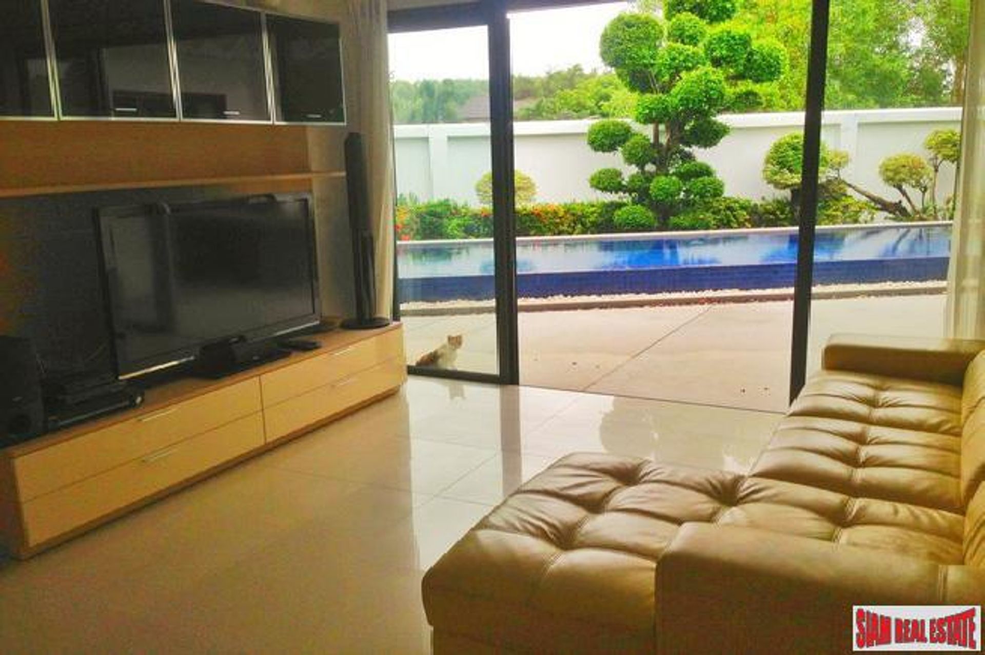 House in Layan, Phuket 10025144