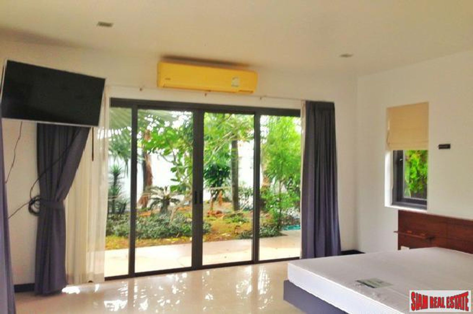 House in Layan, Phuket 10025144