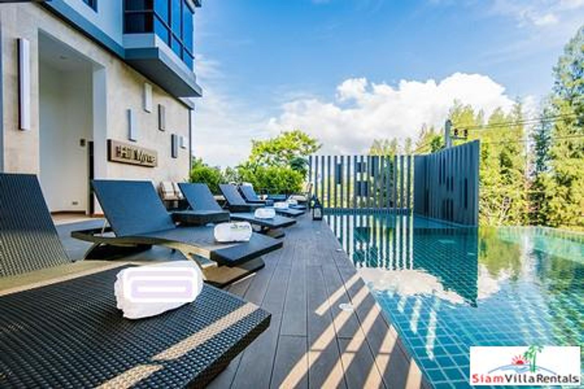 Condominium in Ban Don, Phuket 10025174