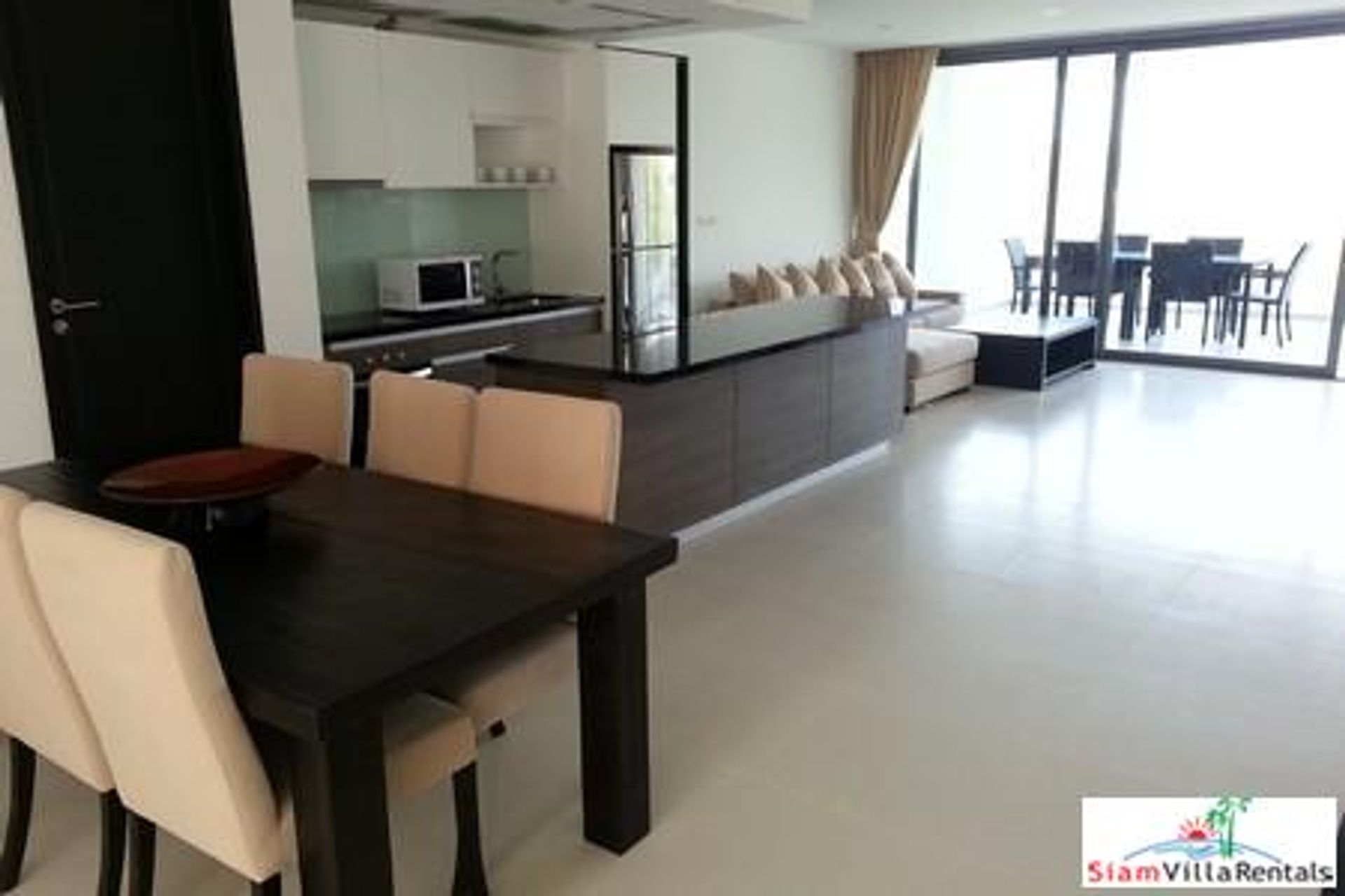 Condominio en Ban Lum Fuang, Phuket 10025197