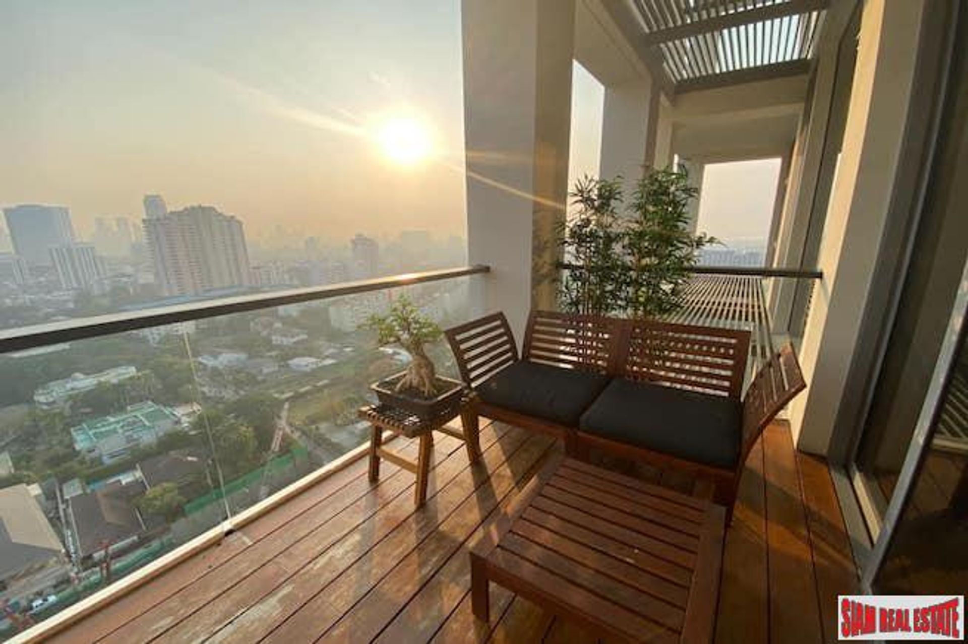 Condominio en Bang Rak, Krung Thep Maha Nakhon 10025239