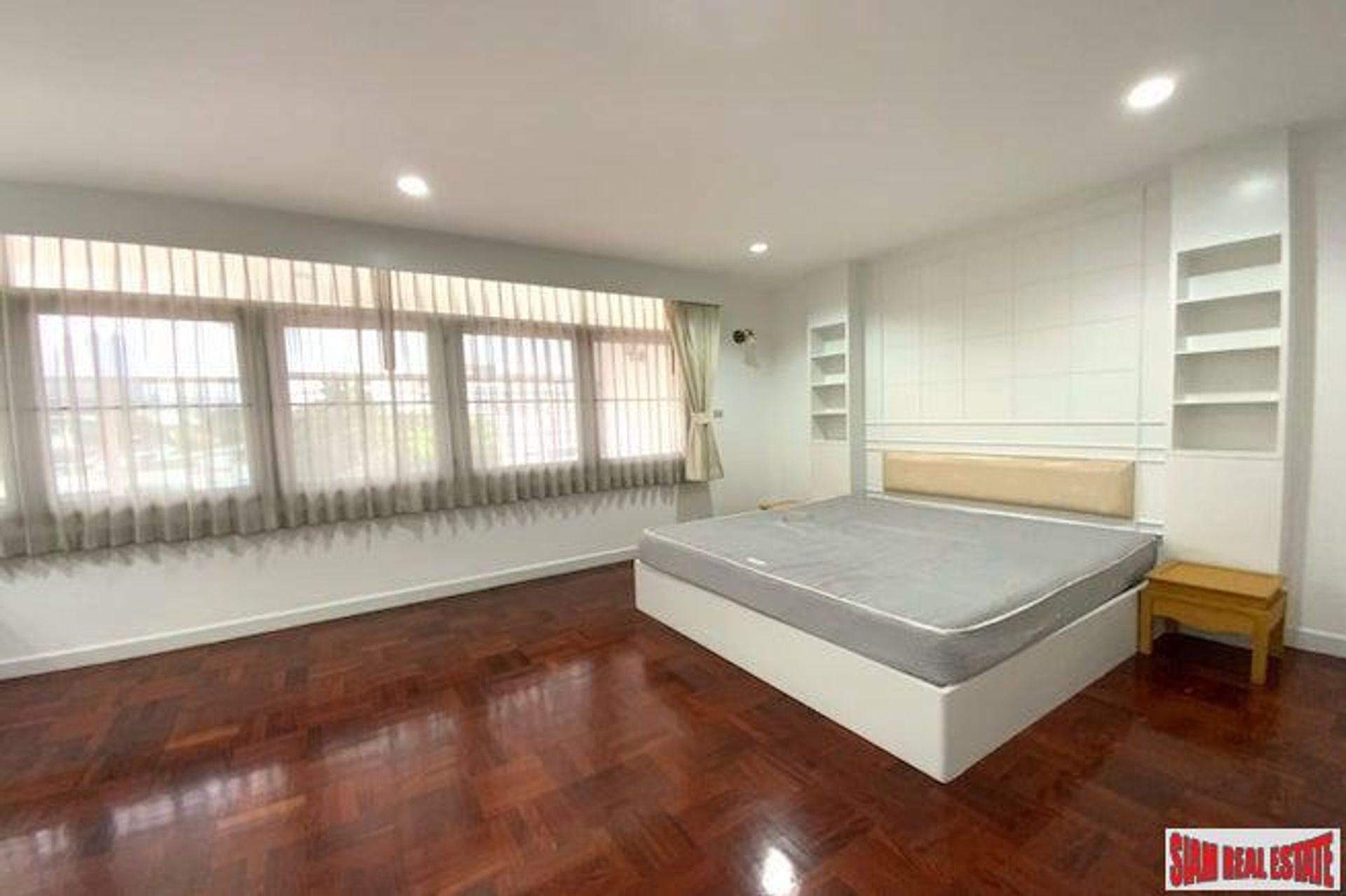 Condominio en Phrom Phong, Bangkok 10025257