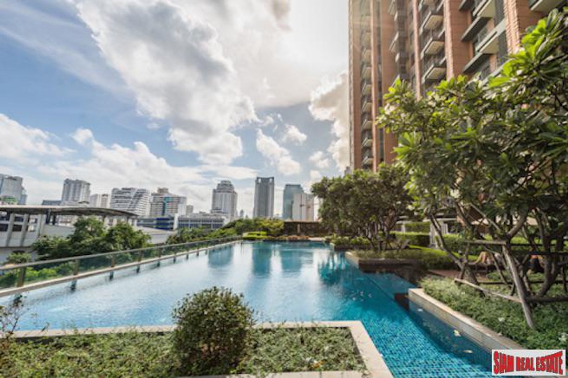 Condominium in Asok, Bangkok 10025258