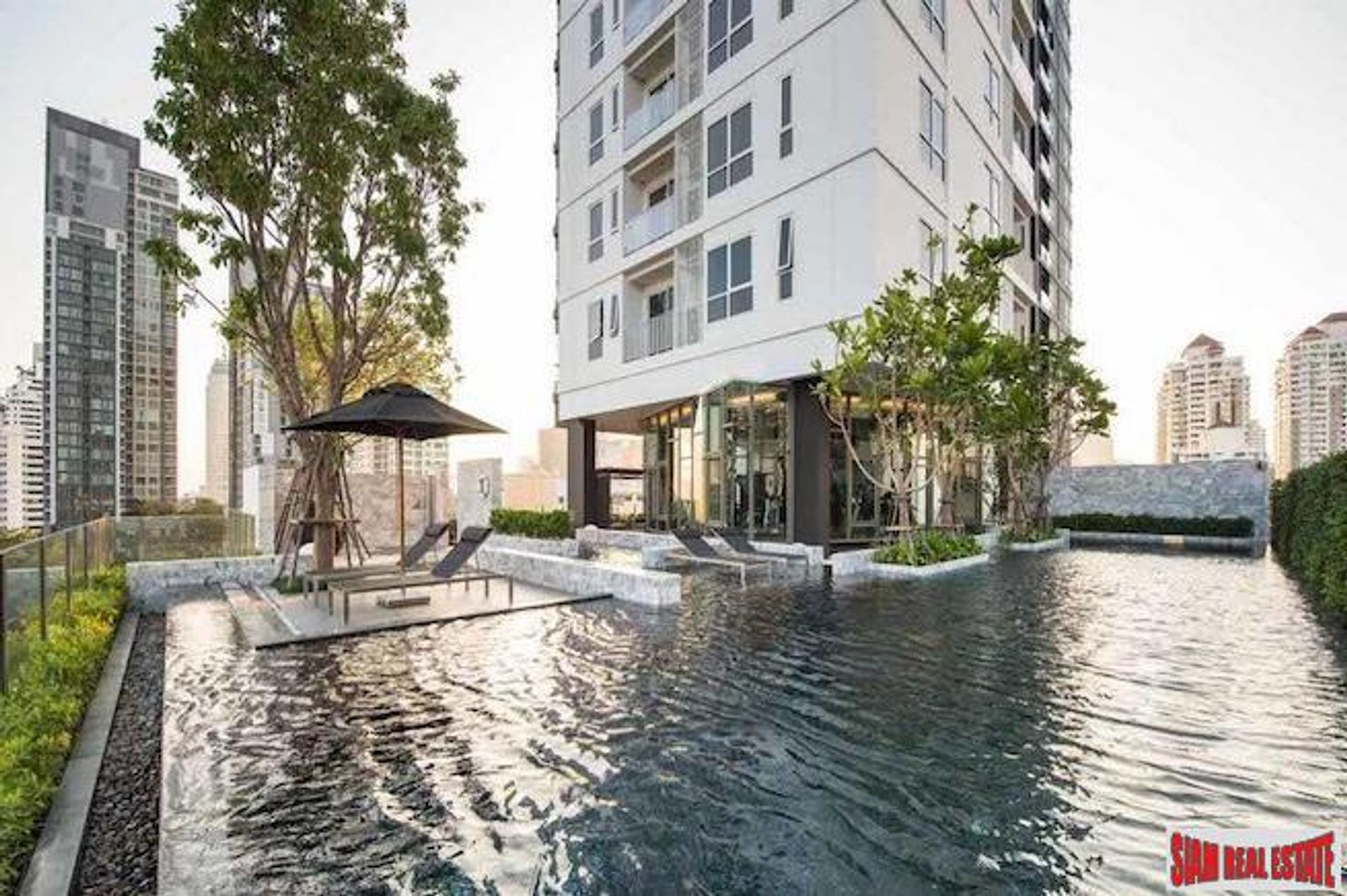 Condominium dans Phrom Phong, Bangkok 10025263