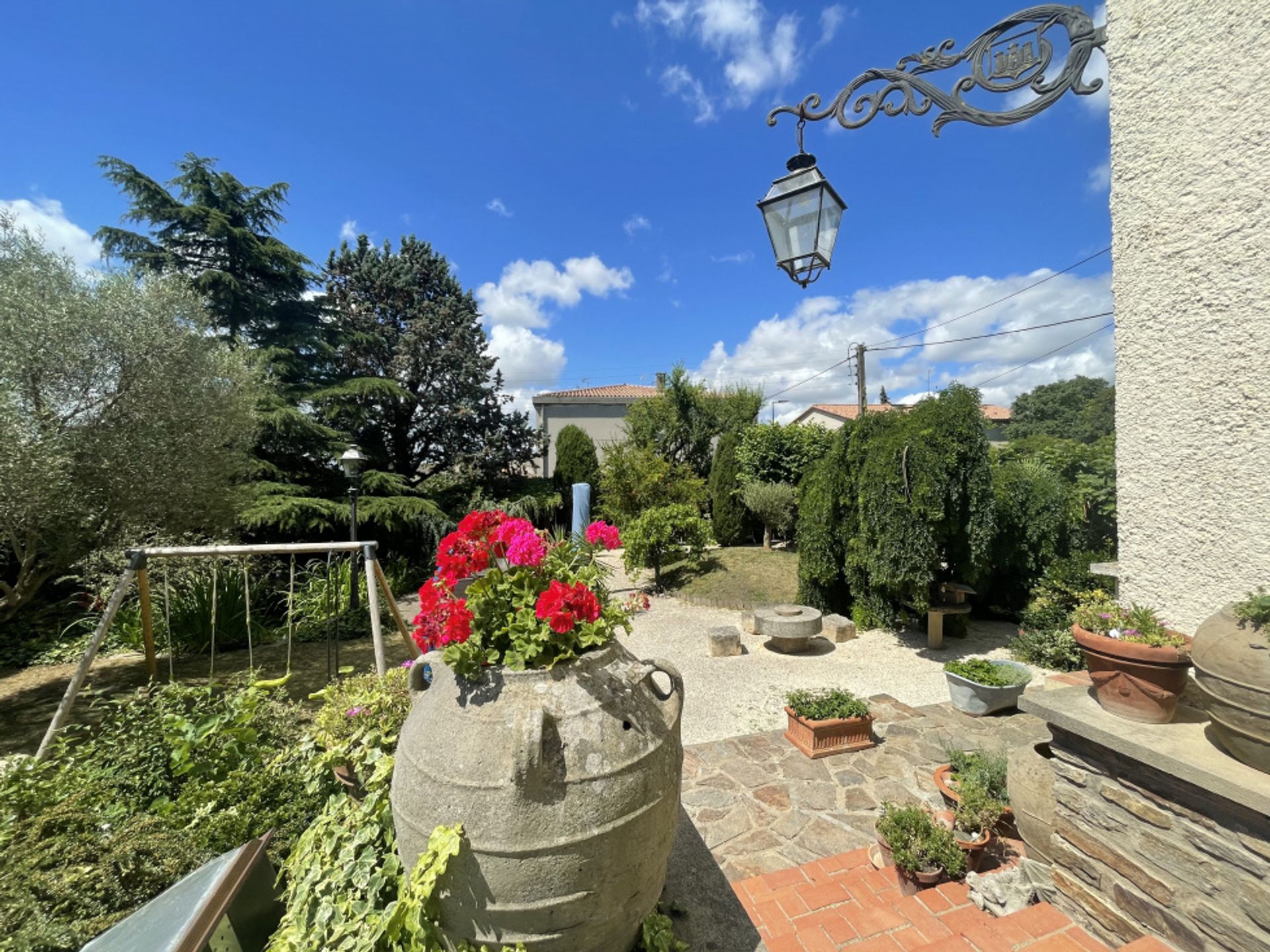 House in Carcassonne, Superbe Villa Avec Piscine Et Chambres D'hotes, Occitanie 10025271