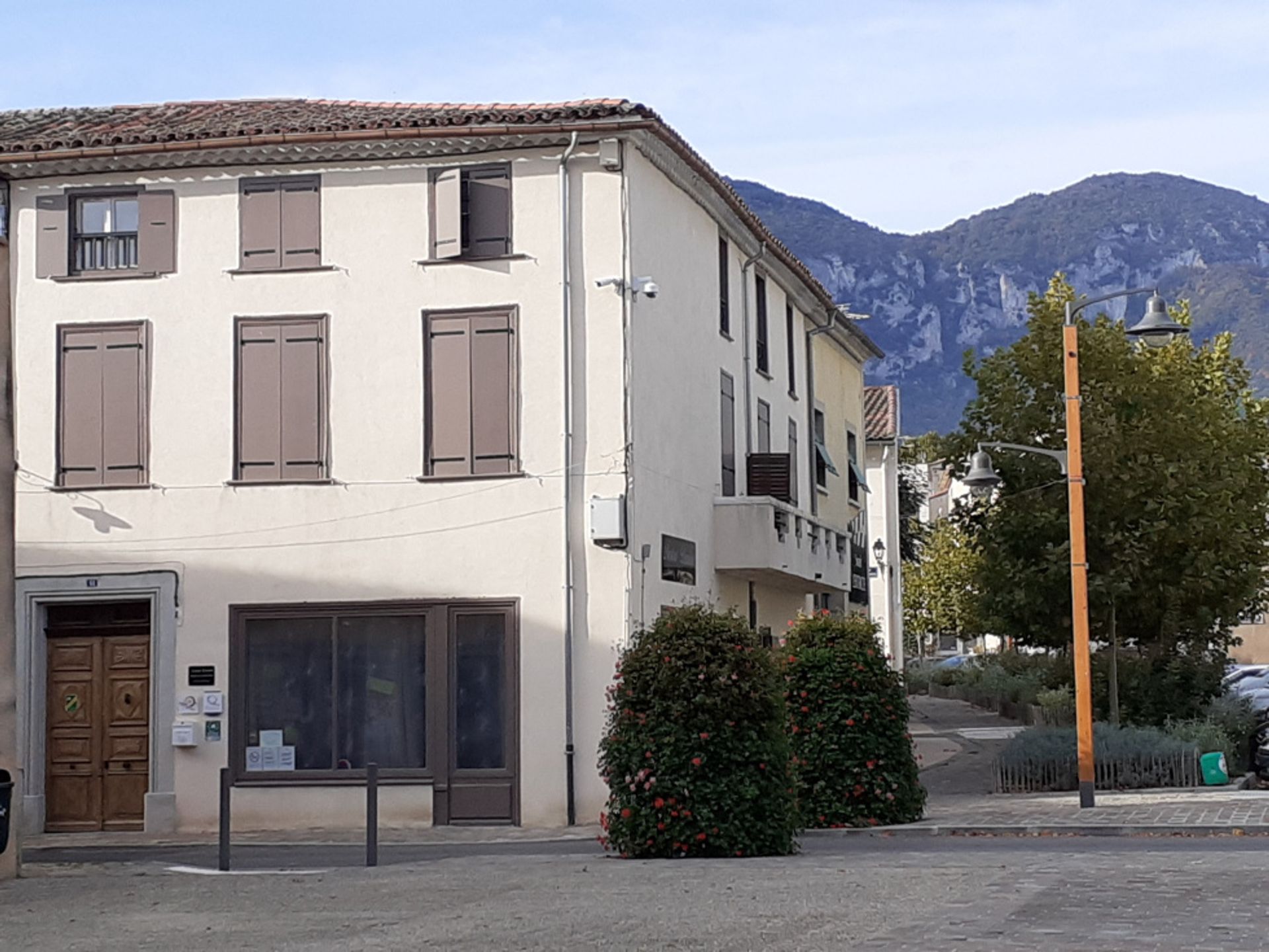 rumah dalam Maison De Maitre De Caractere Entierement Restauree Avec Jardin Non..., Occitanie 10025301