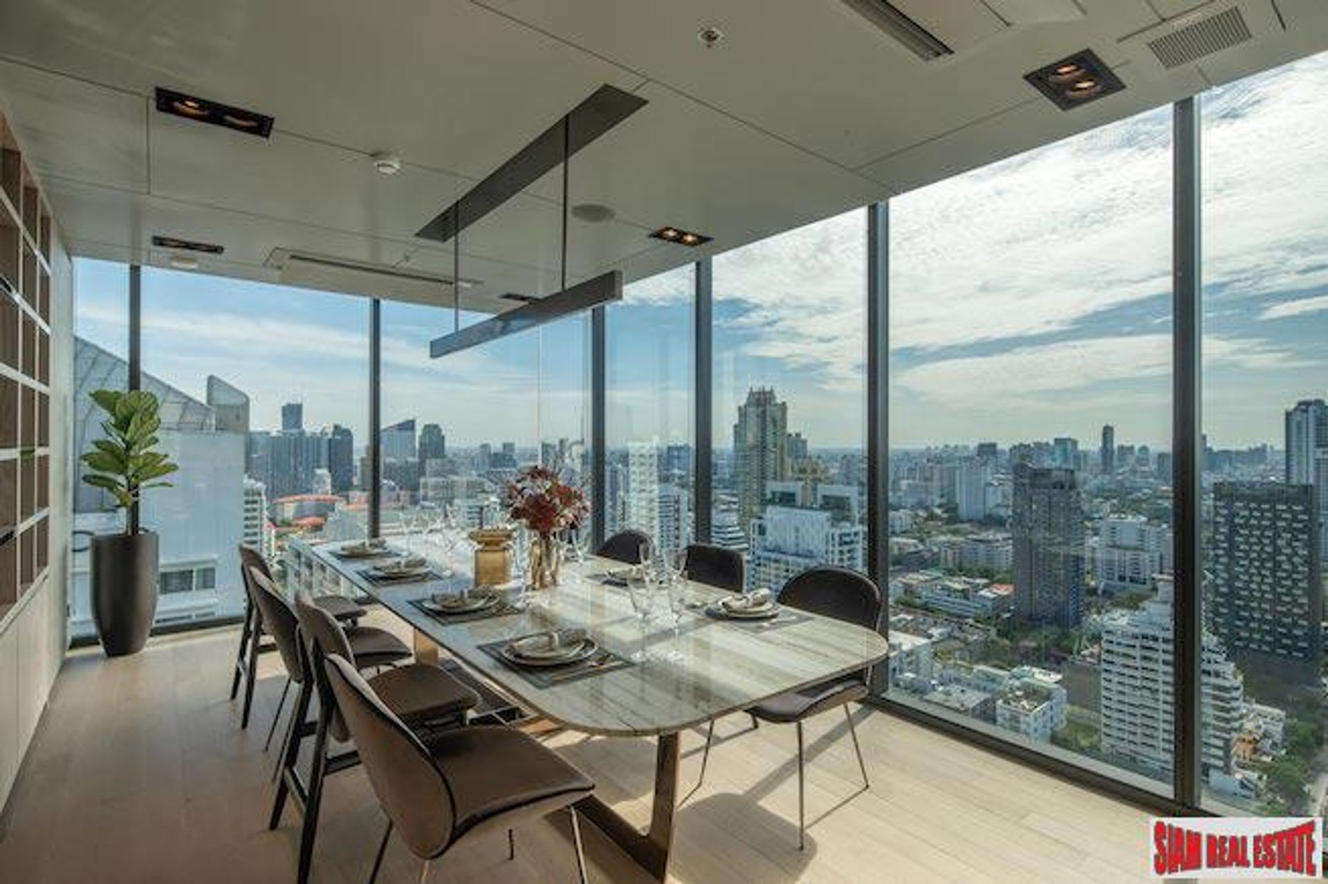 Condominium dans Asok, Bangkok 10025302