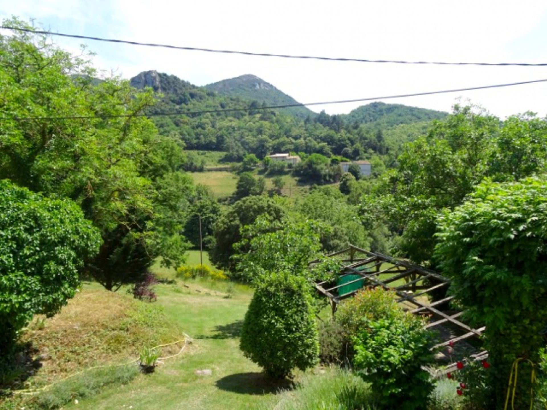 بيت في Dans Les Corbieres, Tres Belle Propriete, Environnement Nature, Occitanie 10025305