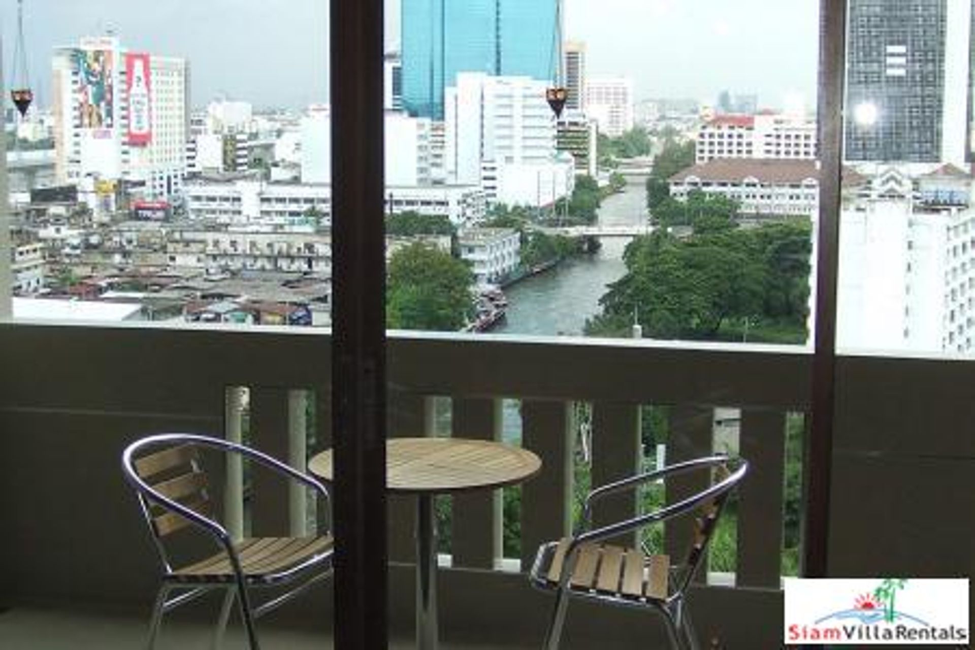 Osakehuoneisto sisään Phaya Thai, Krung Thep Maha Nakhon 10025337