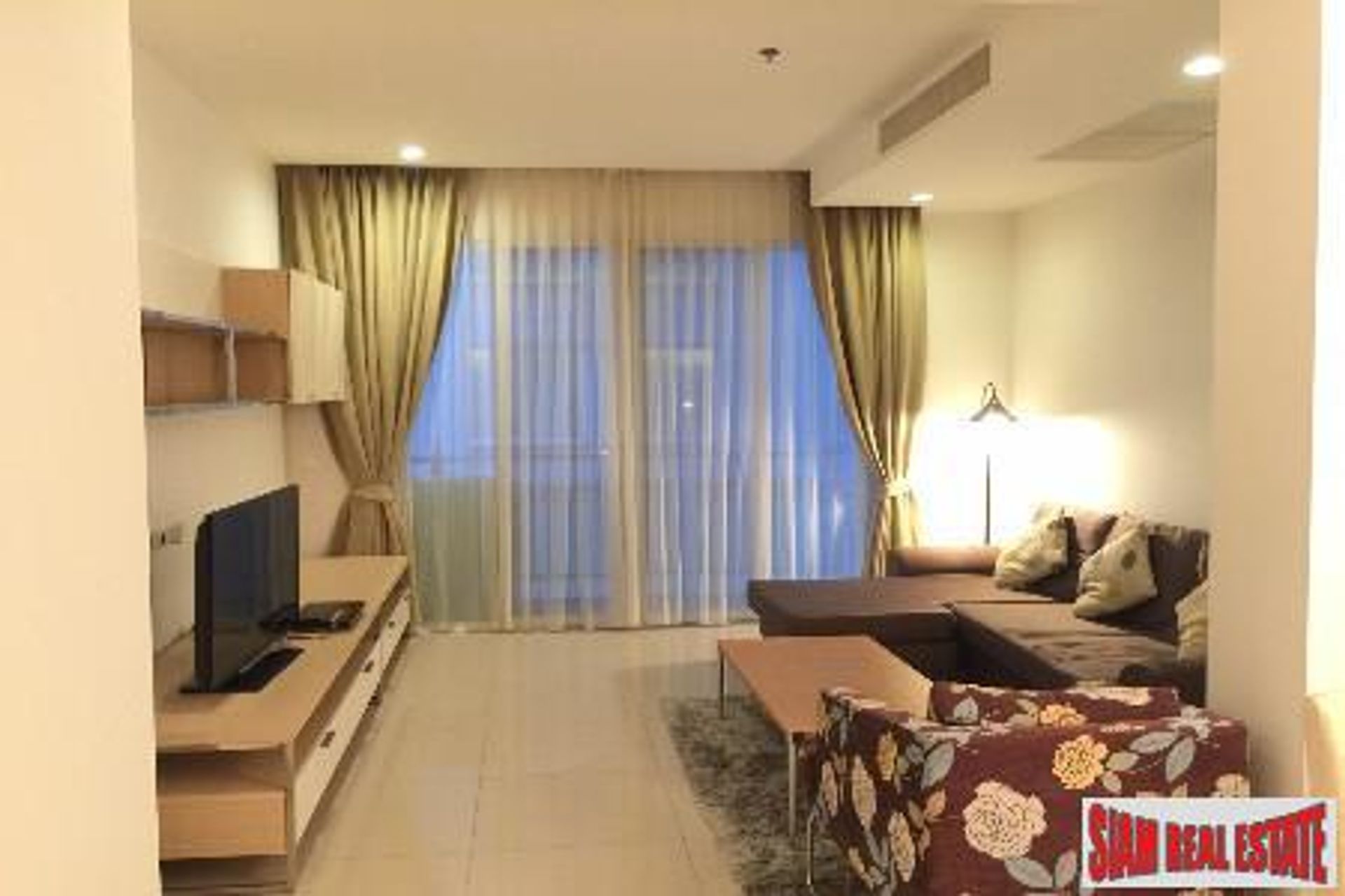 Condominium dans Nana, Bangkok 10025343