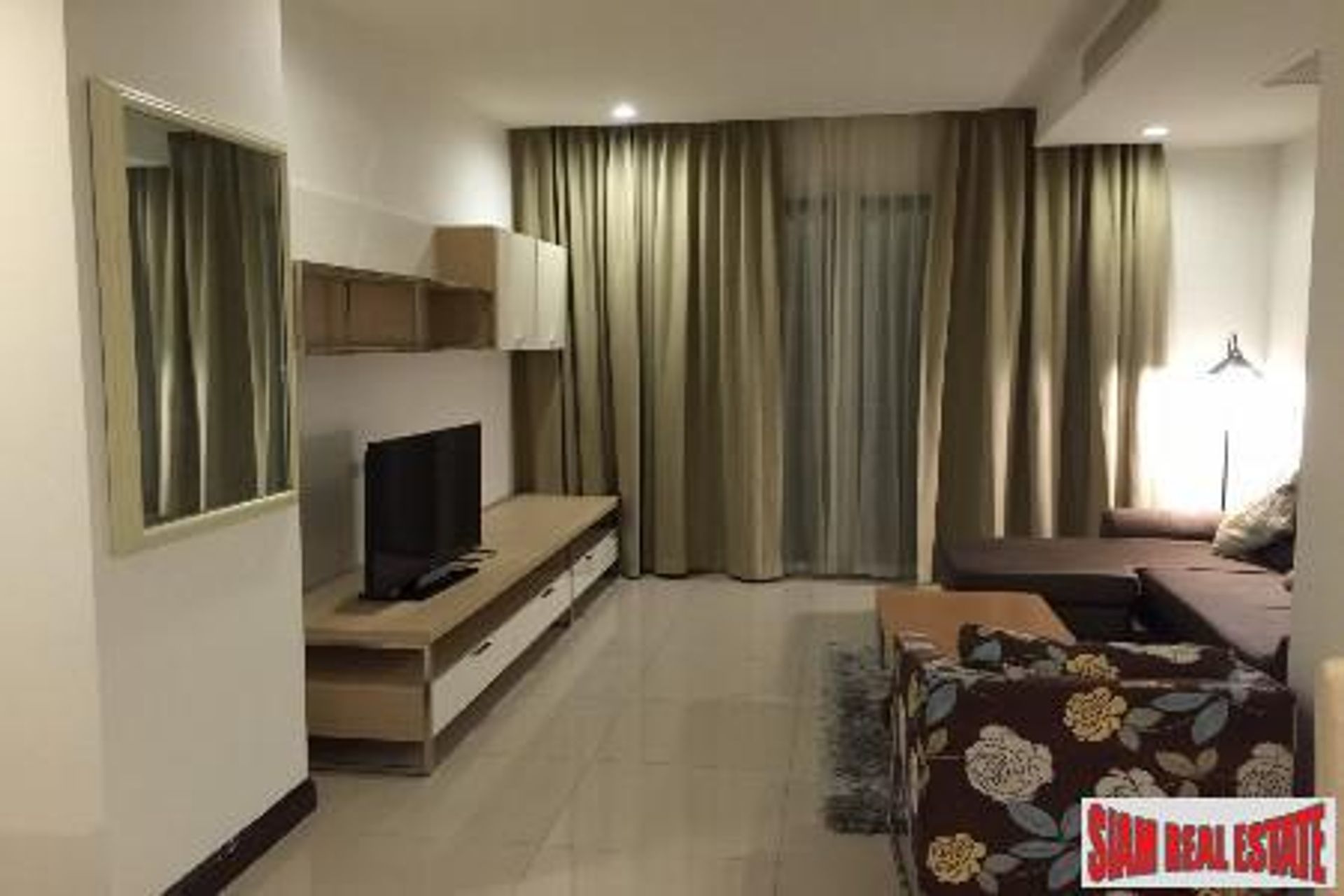 Condominium dans Nana, Bangkok 10025343