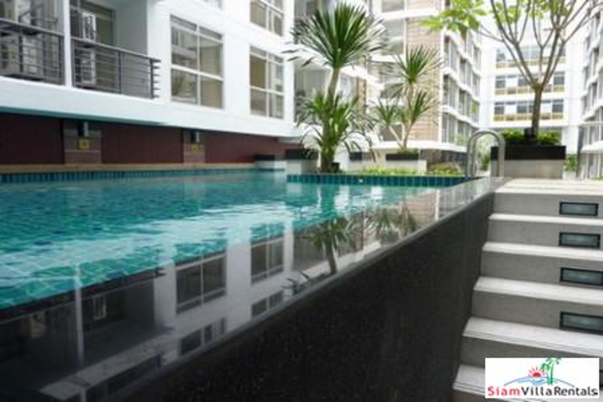 Condominium in Watthana, Krung Thep Maha Nakhon 10025363