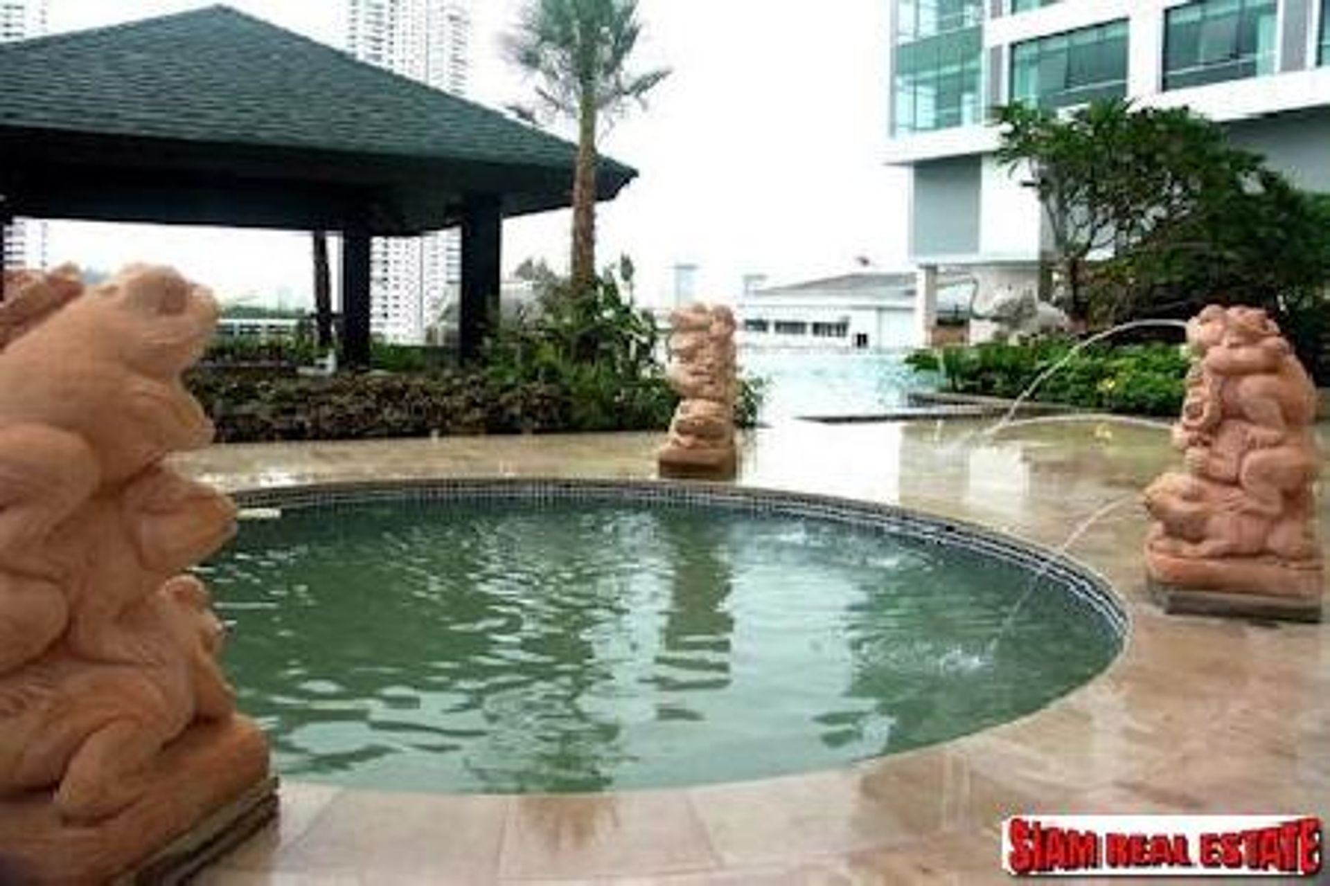 Condominium dans Silom, Bangkok 10025375