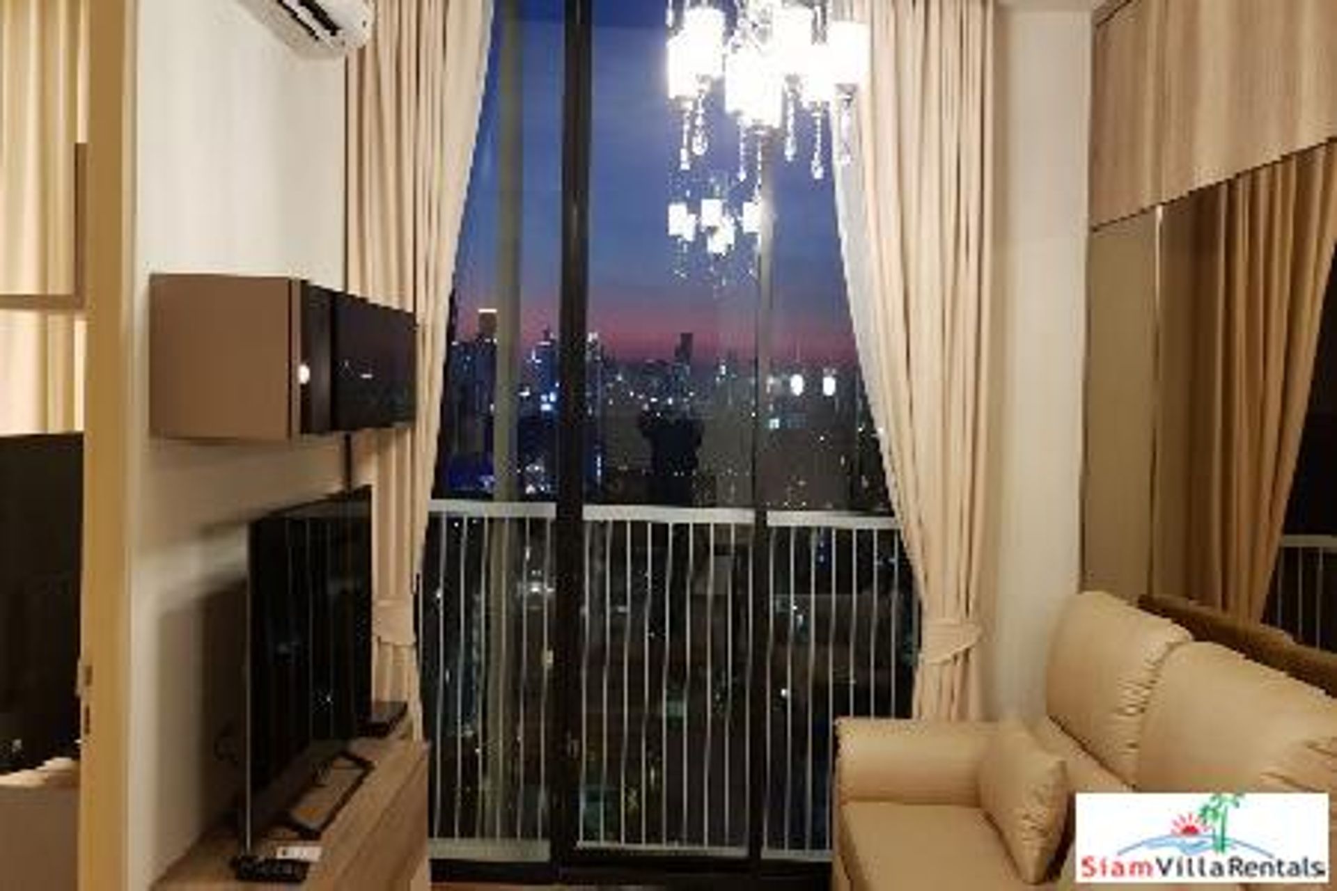 Condominium in Watthana, Krung Thep Maha Nakhon 10025386