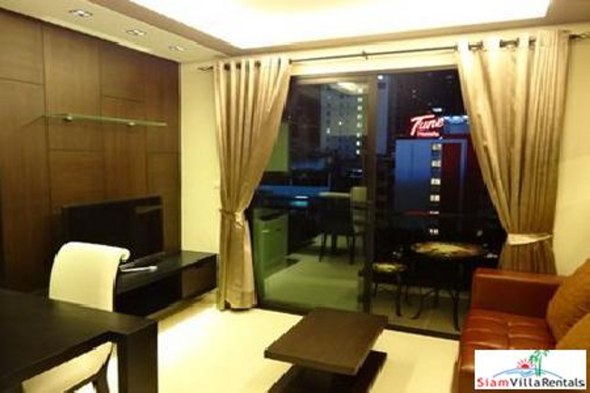 Condominio en Khlong Toei, Krung Thep Maha Nakhon 10025388