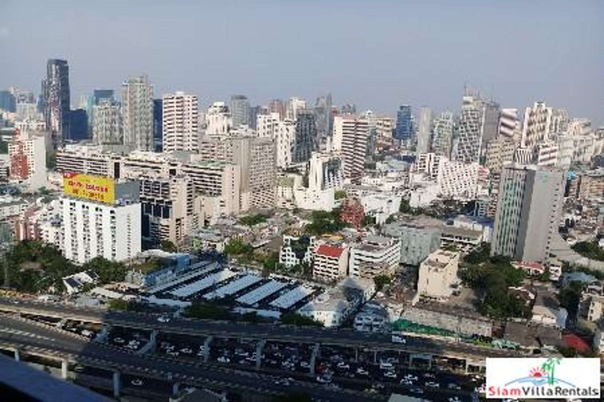 Condominium in Lumphini, Bangkok 10025393