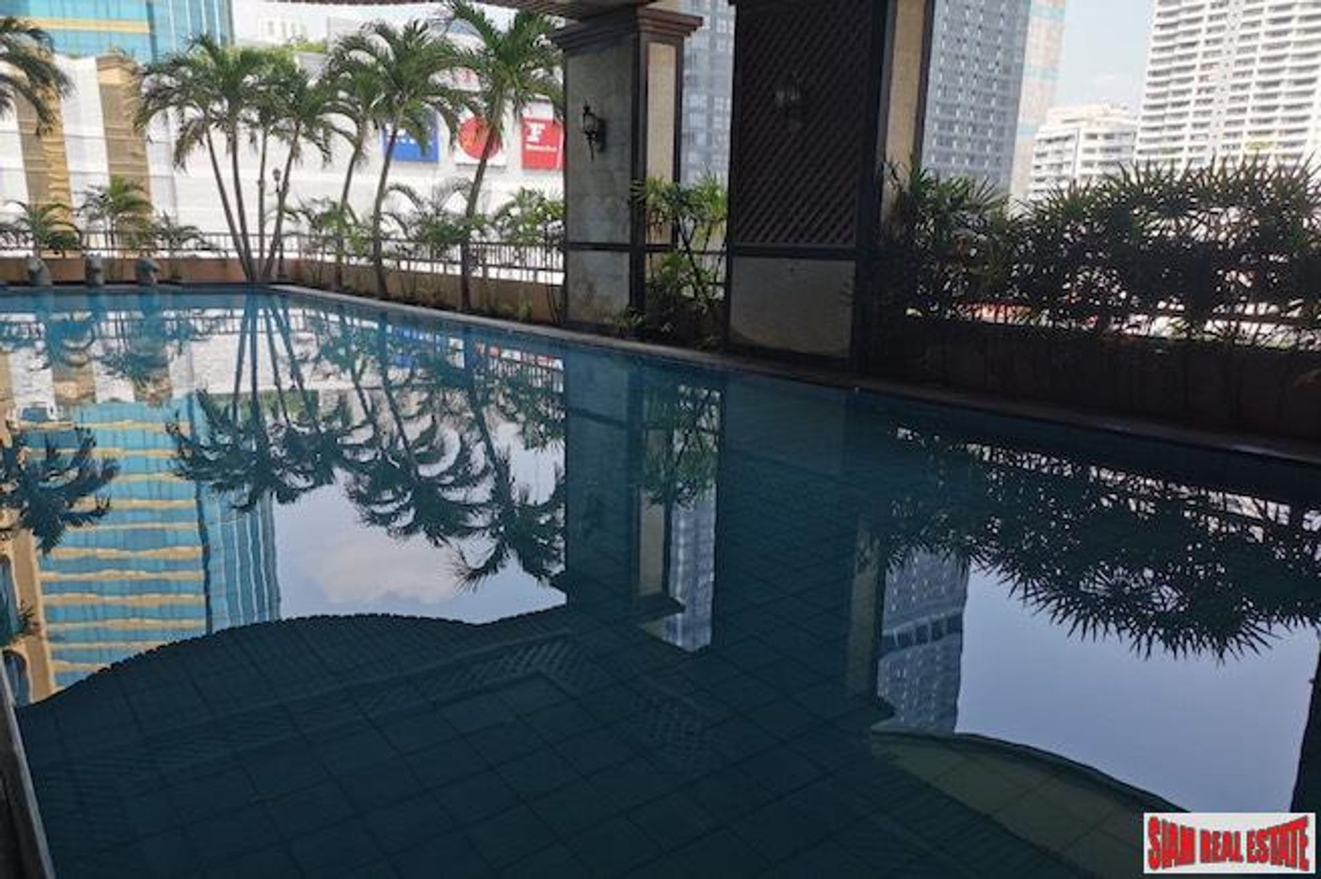 Condominium in Asok, Bangkok 10025414