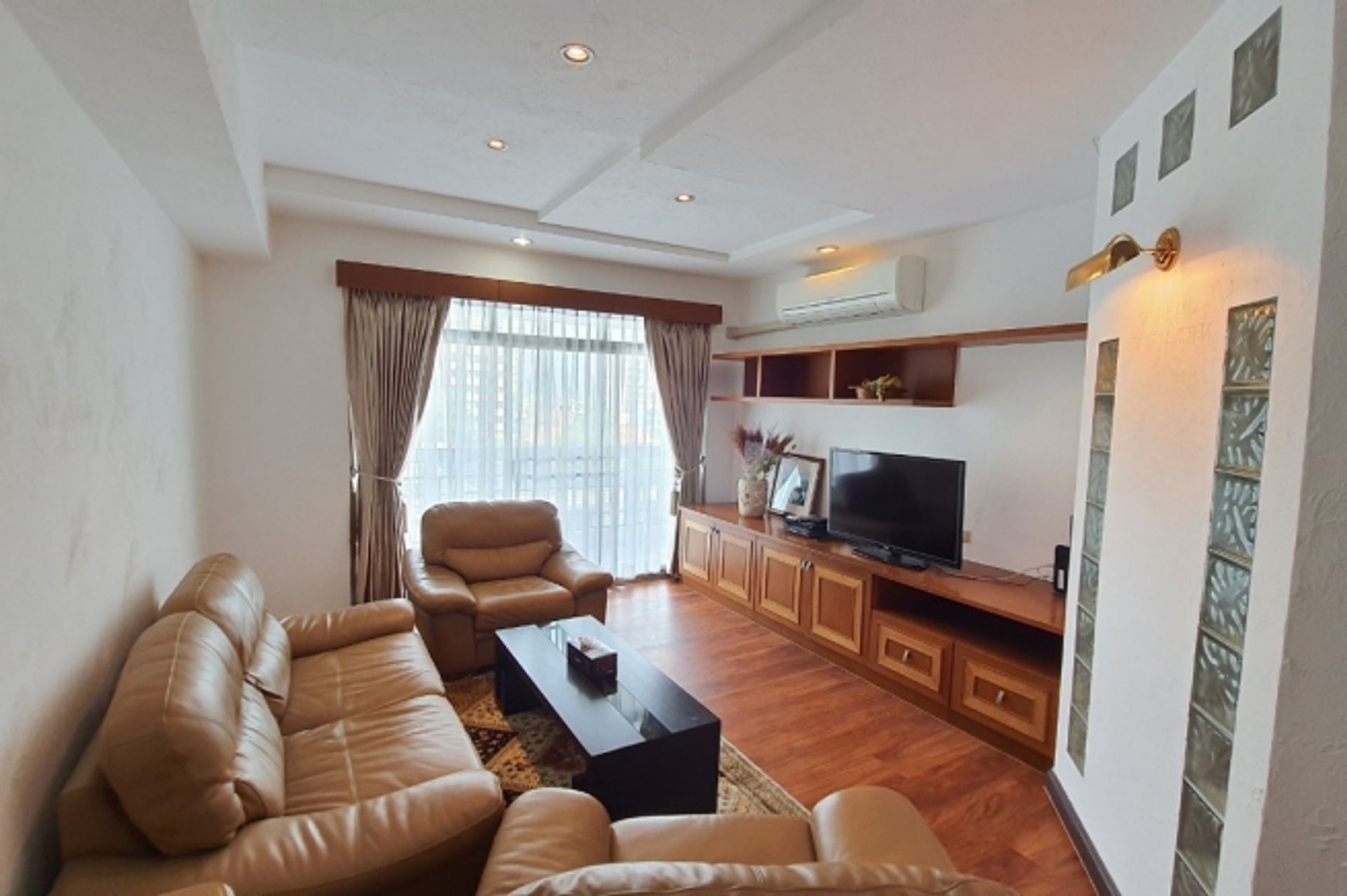 Condominium in Watthana, Krung Thep Maha Nakhon 10025421