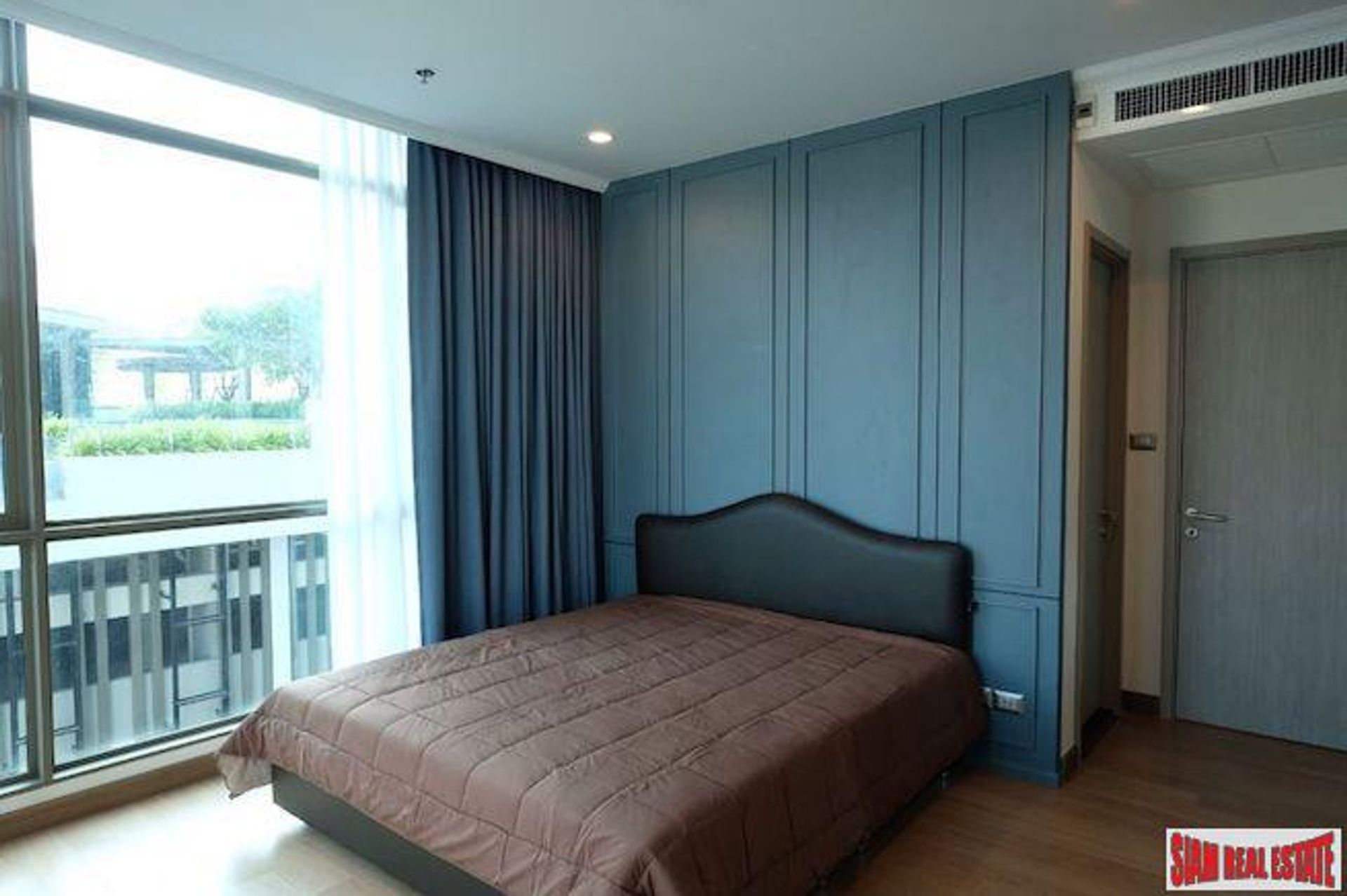 Condominium in Phrom Phong, Bangkok 10025429