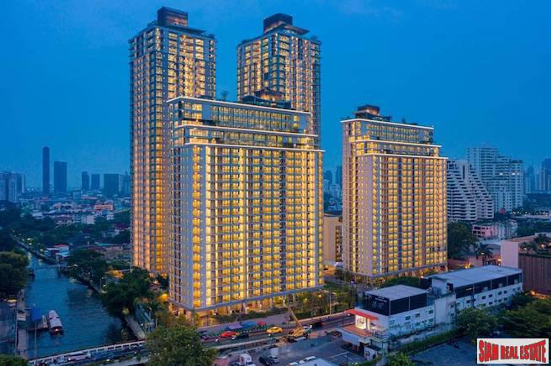 Condominio nel Phrom Phong, Bangkok 10025429