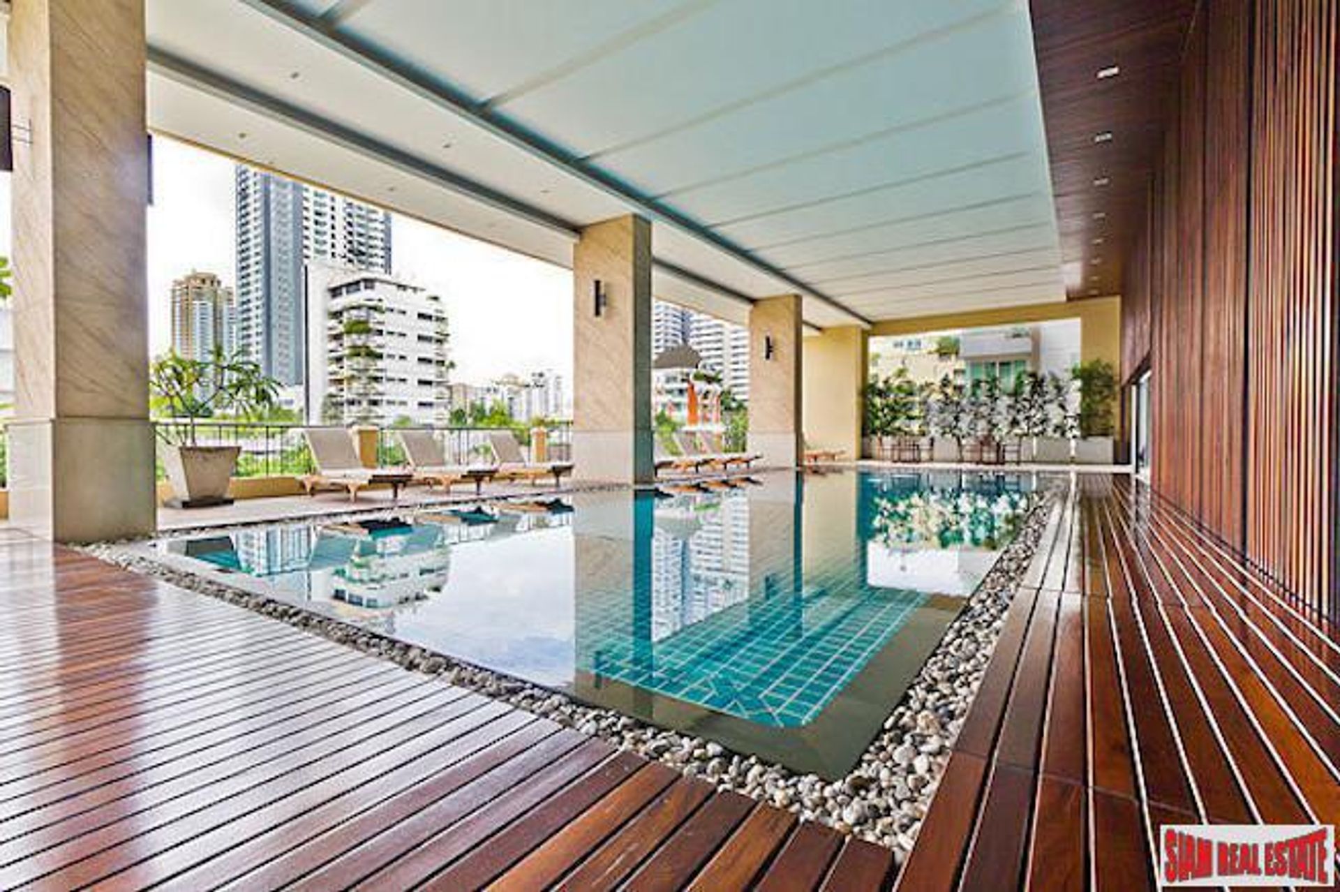 Condominium dans Phrom Phong, Bangkok 10025431