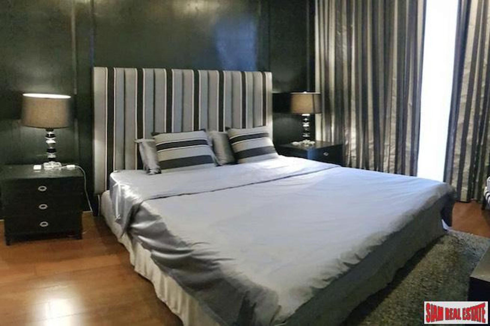 Condominium in Thong Lo, Bangkok 10025438