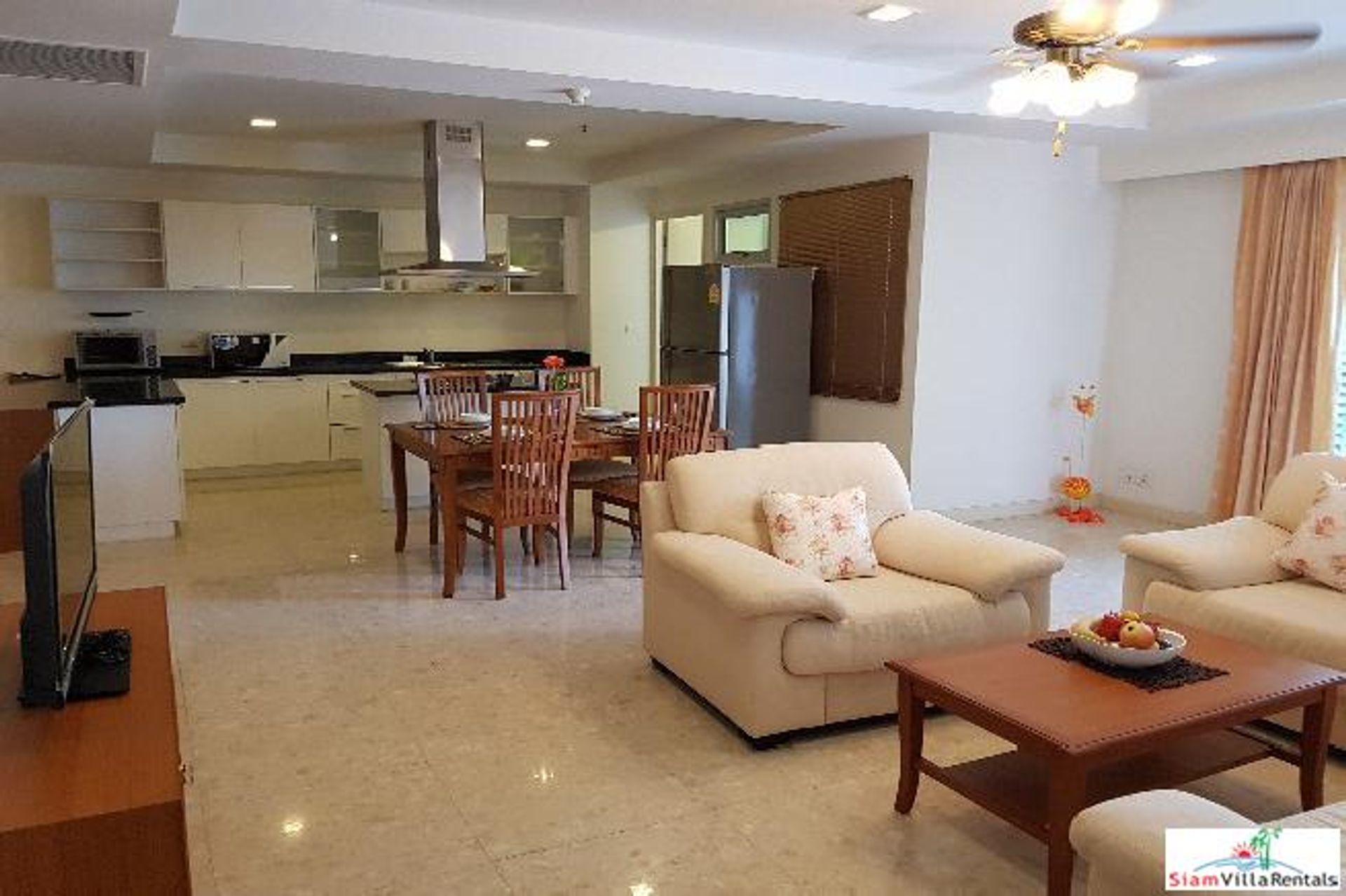 Condominium in Watthana, Krung Thep Maha Nakhon 10025474