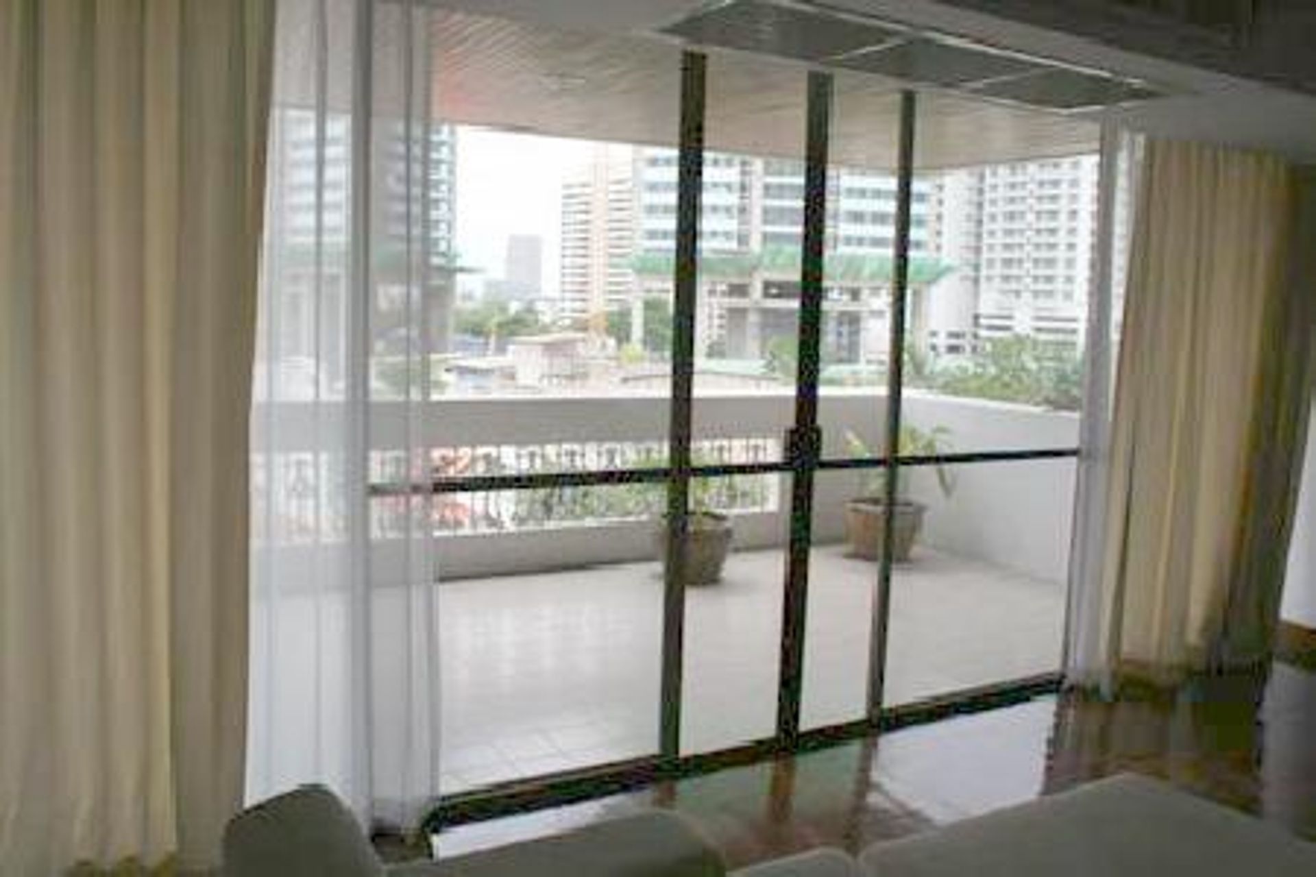 Condominio en Khlong Toei, Krung Thep Maha Nakhon 10025500