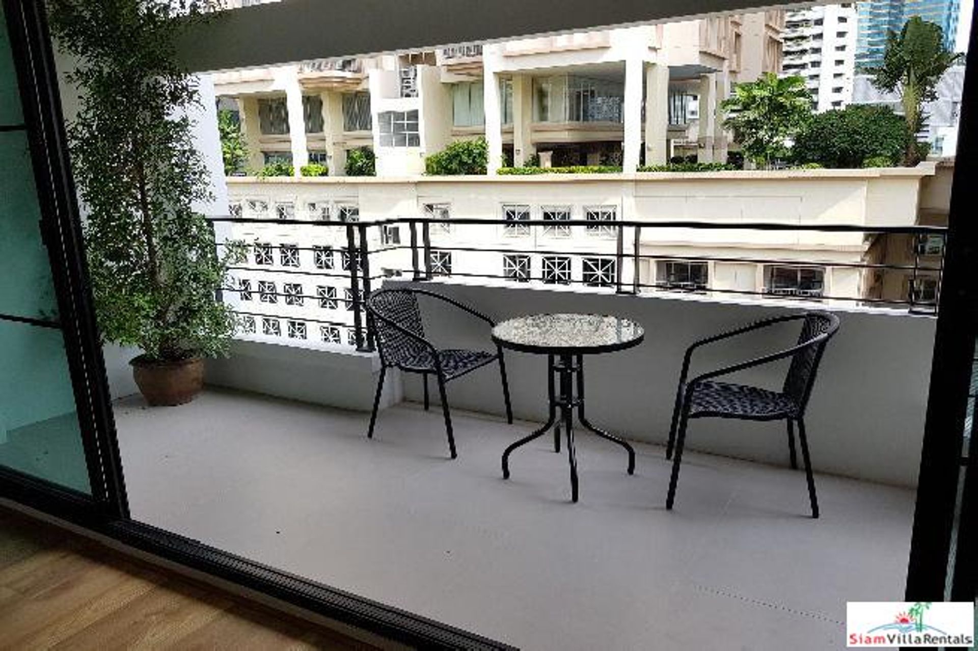 Condominio en Ban Na Song, Krung Thep Maha Nakhon 10025501