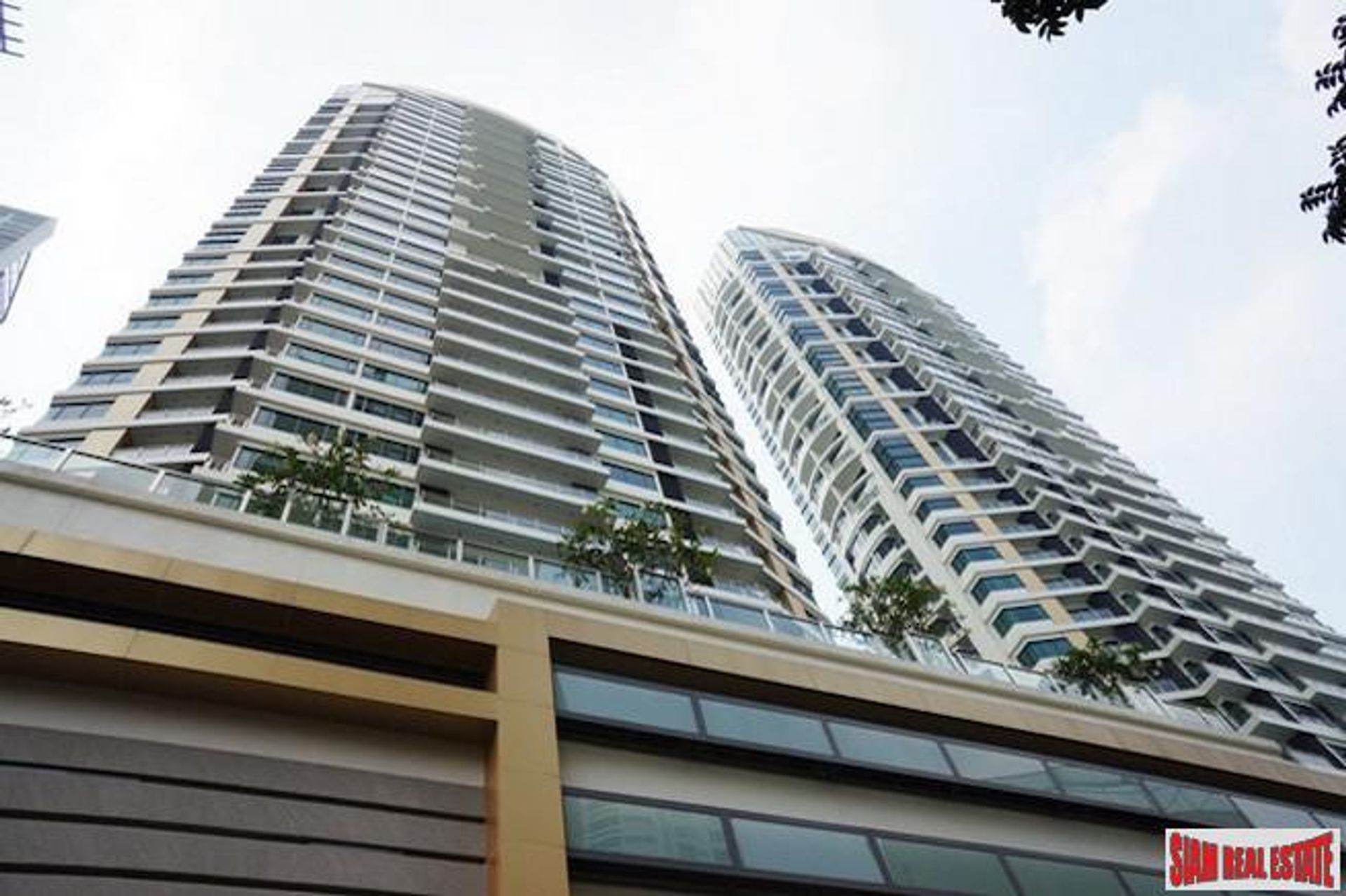 Condominio en Khlong Toei, Krung Thep Maha Nakhon 10025513